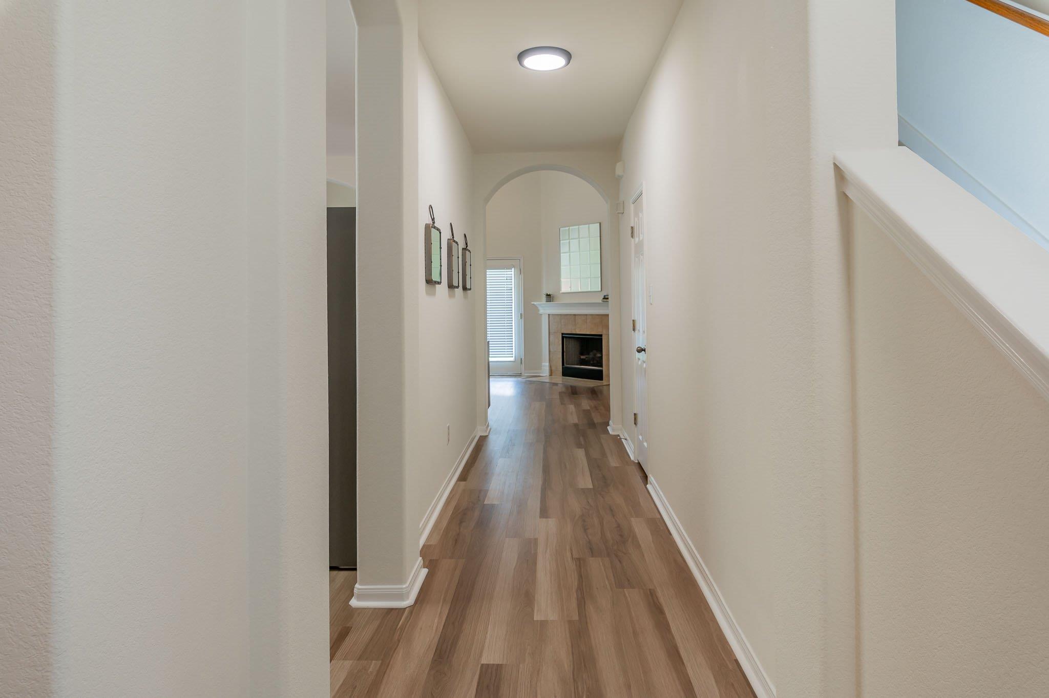 4004 Rocky Shore LN — photo 4