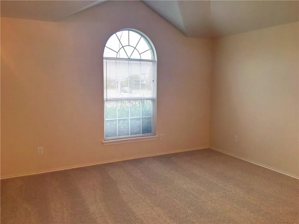 3401 Longhorn TRL — photo 3