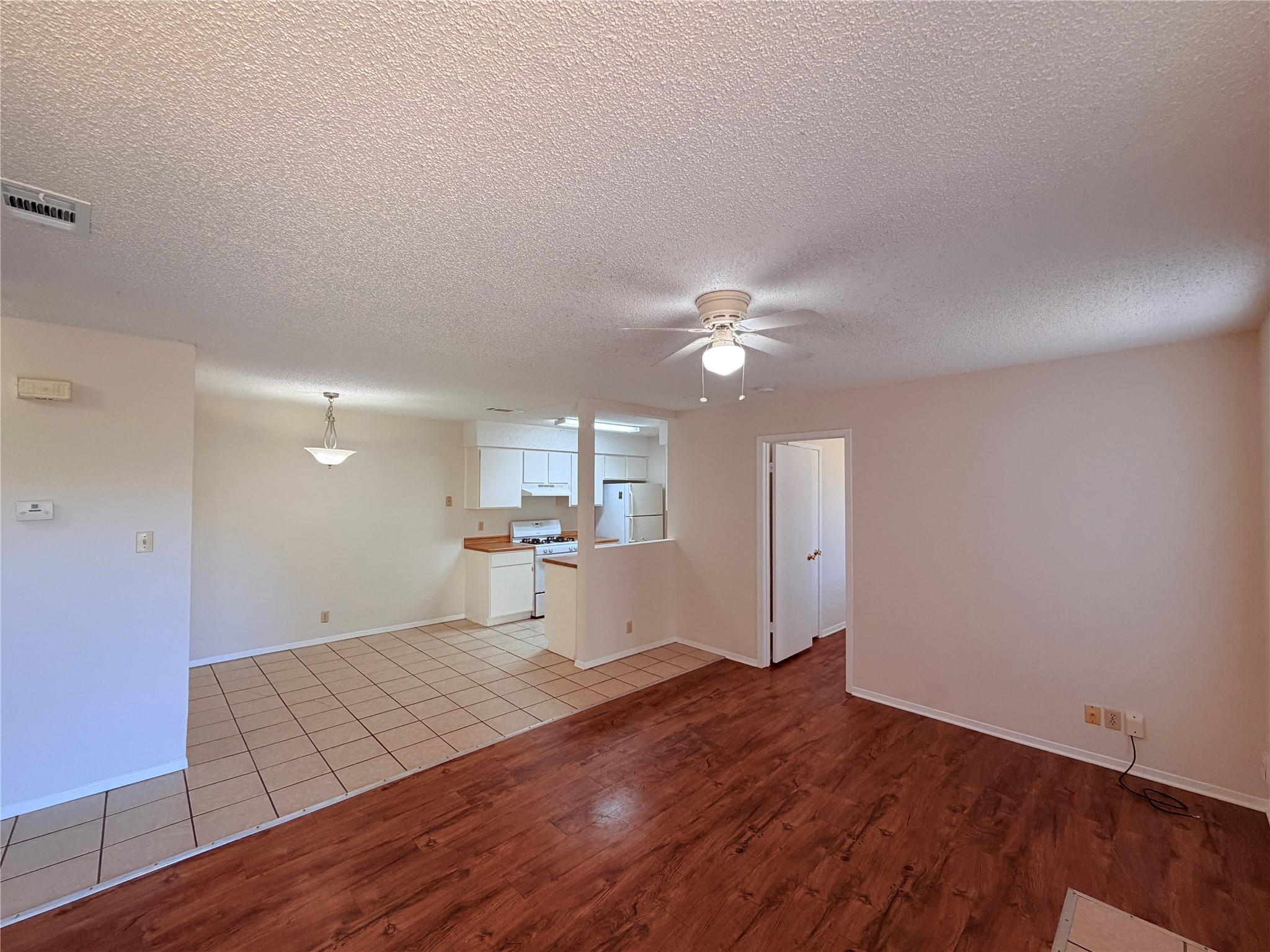 2303 Whitlow CV — photo 4
