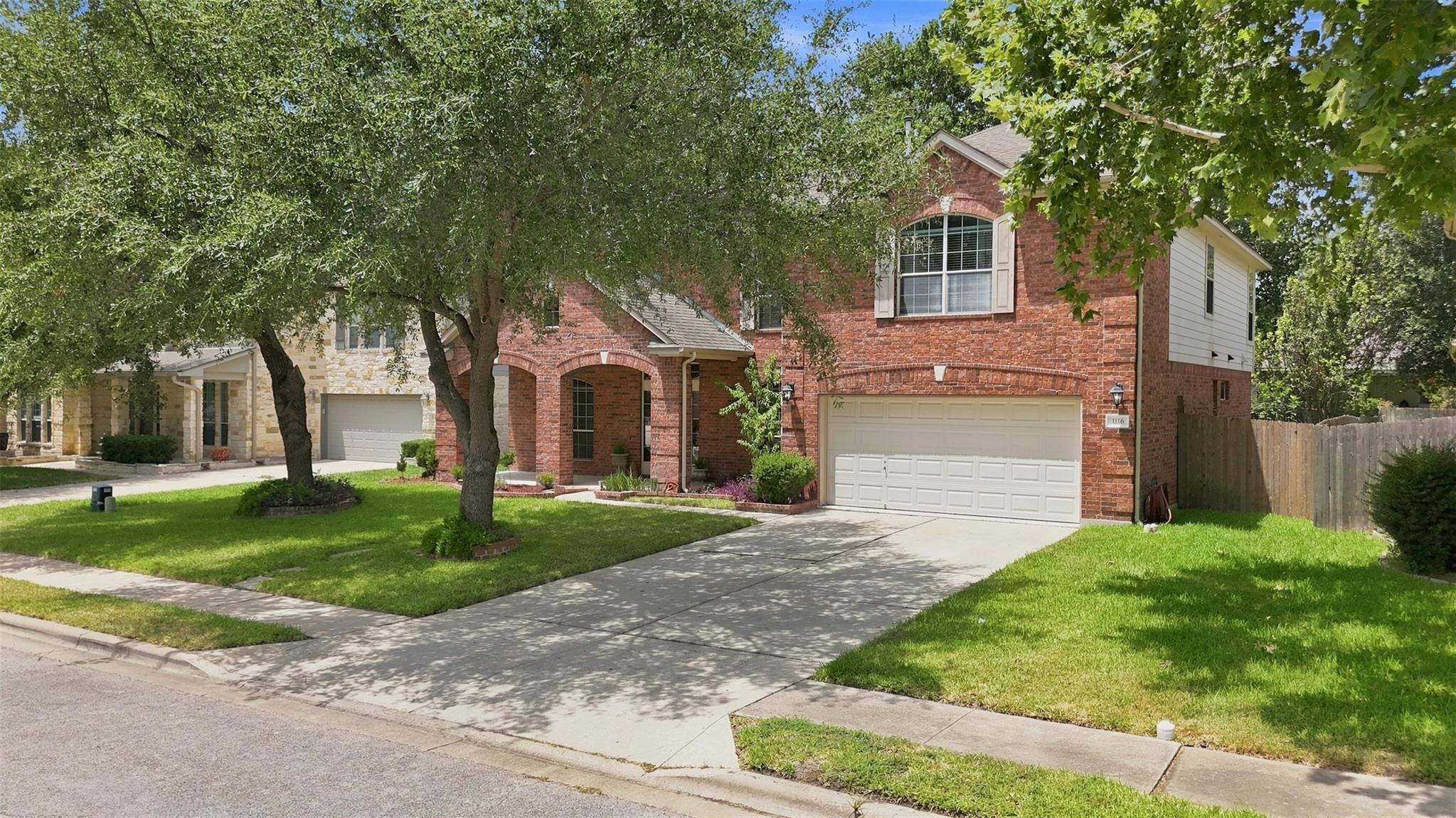 1116 Canyon Maple RD — photo 3