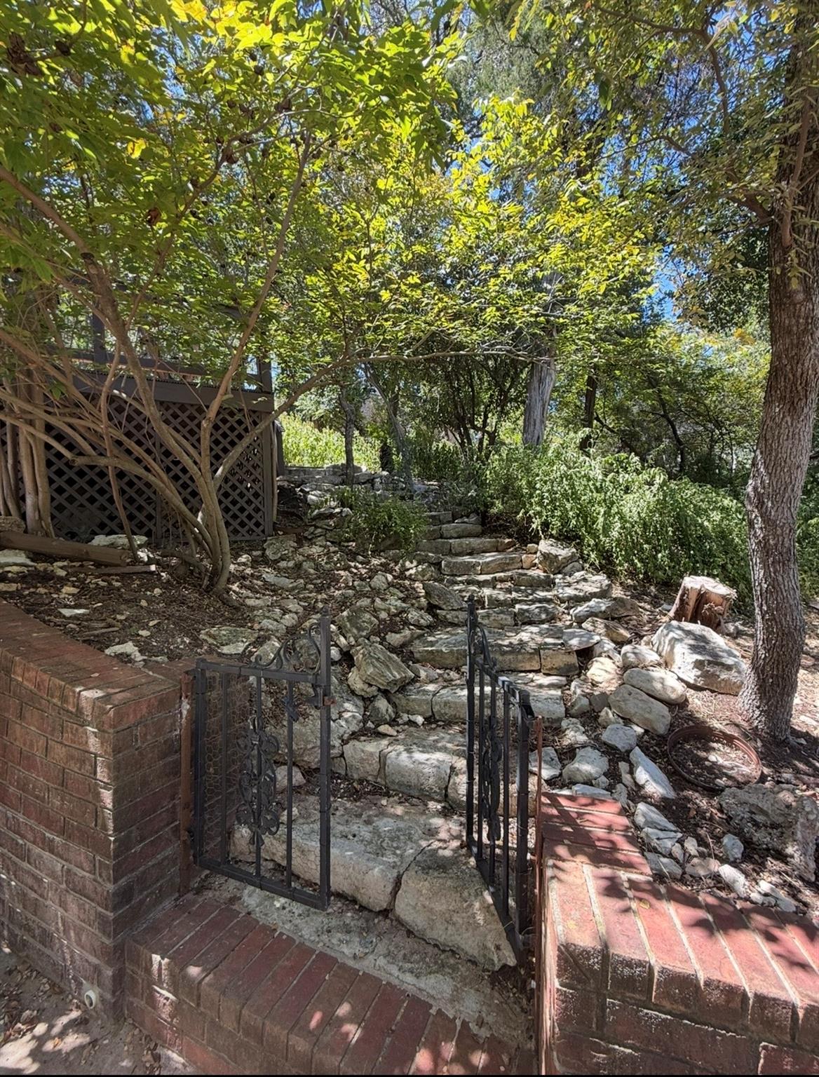 6002 Shadow Valley CV #A — photo 3