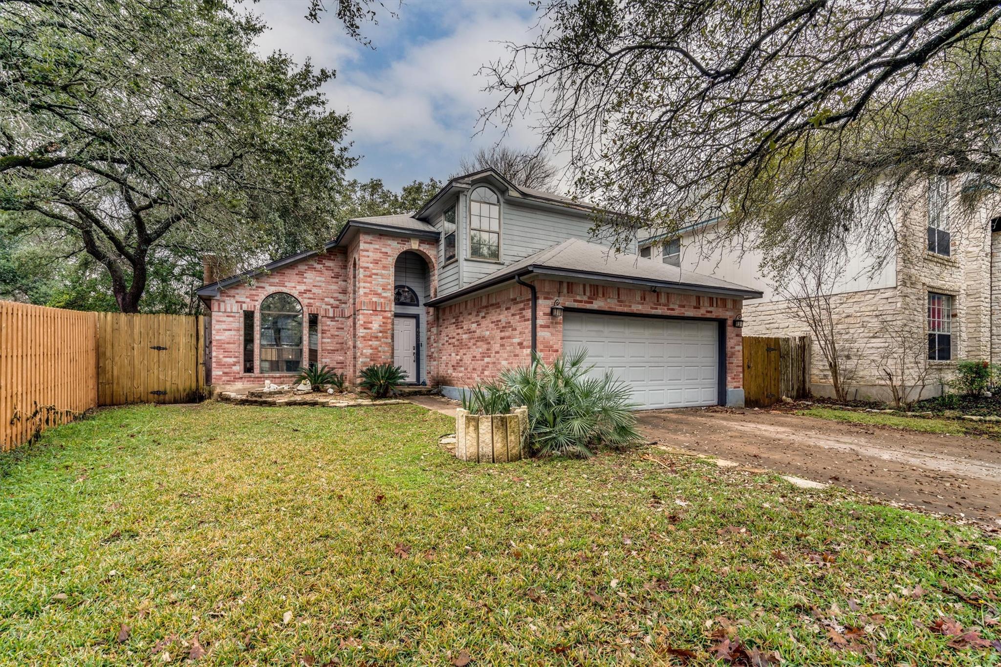 8625 Ephraim RD — photo 3