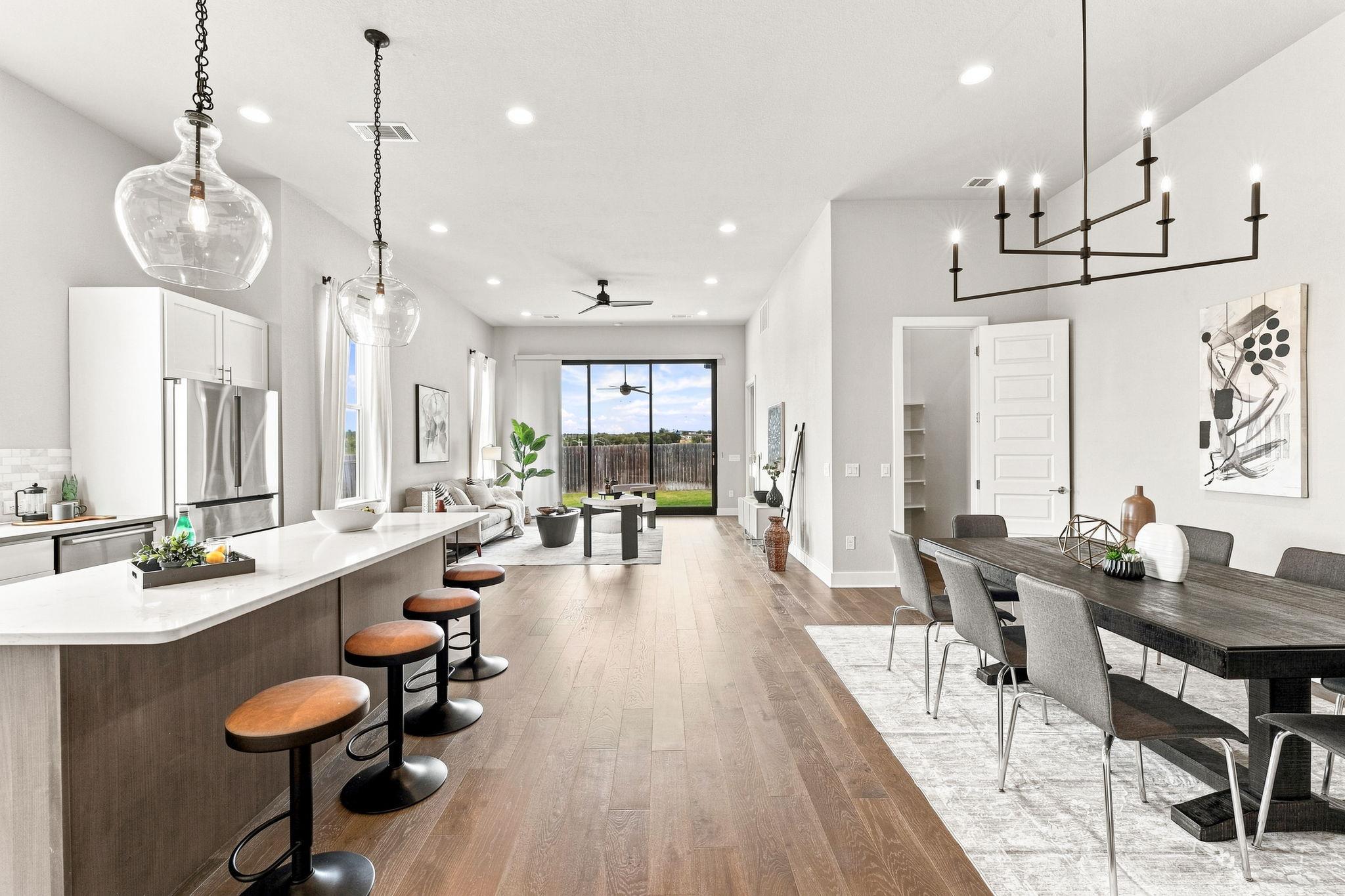 7200 Cordoba DR — photo 4