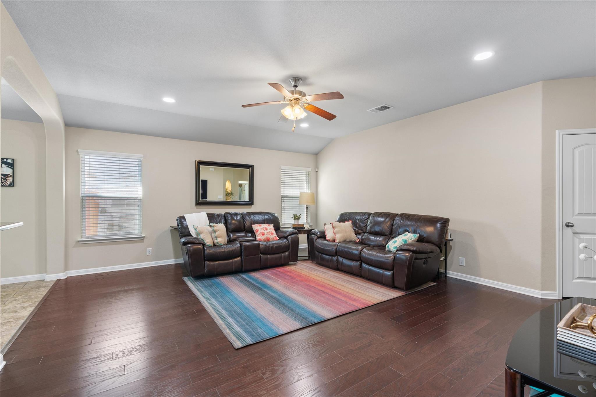 11605 Faubian LN — photo 4