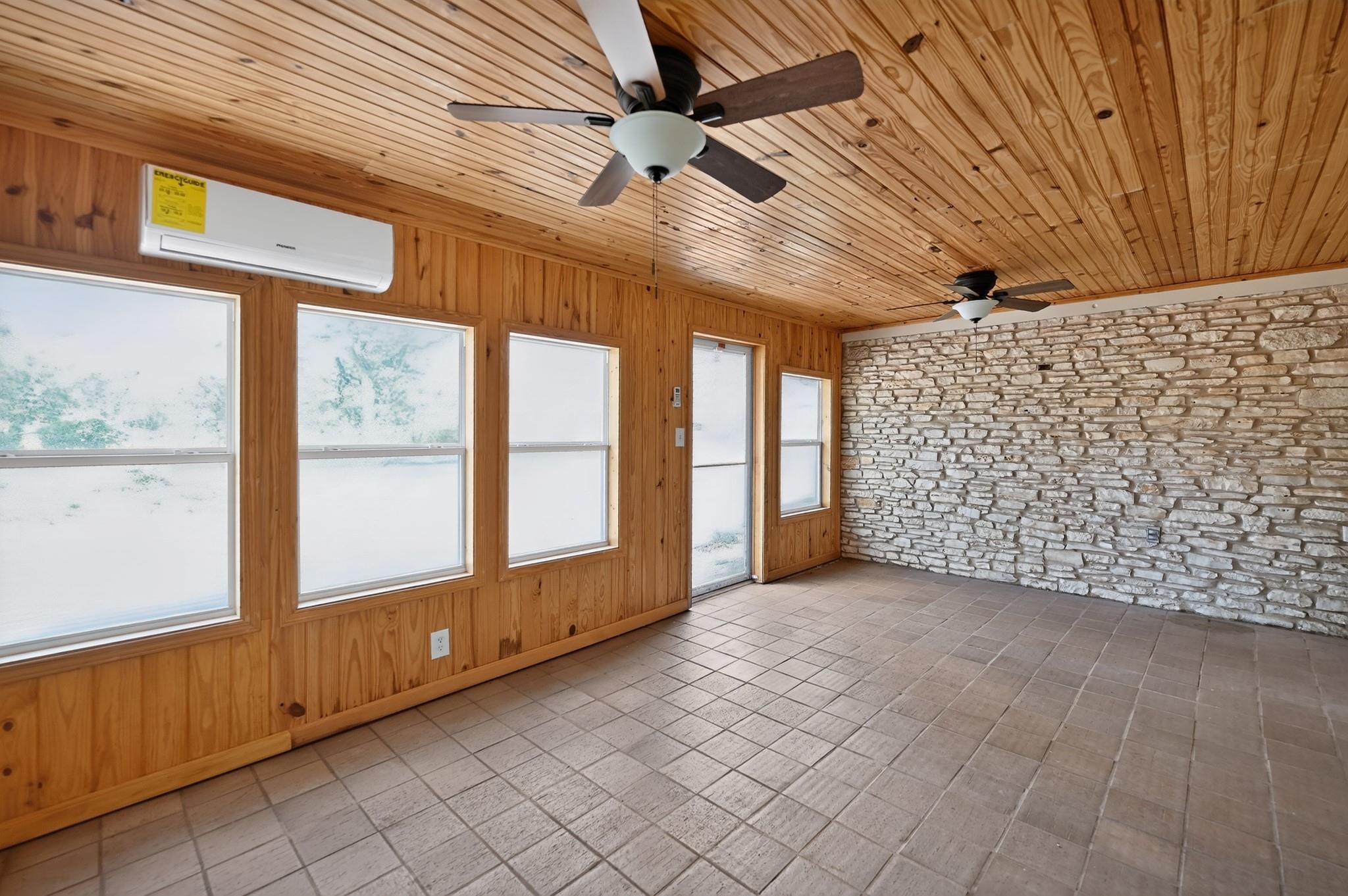 29 Country Oaks DR — photo 3