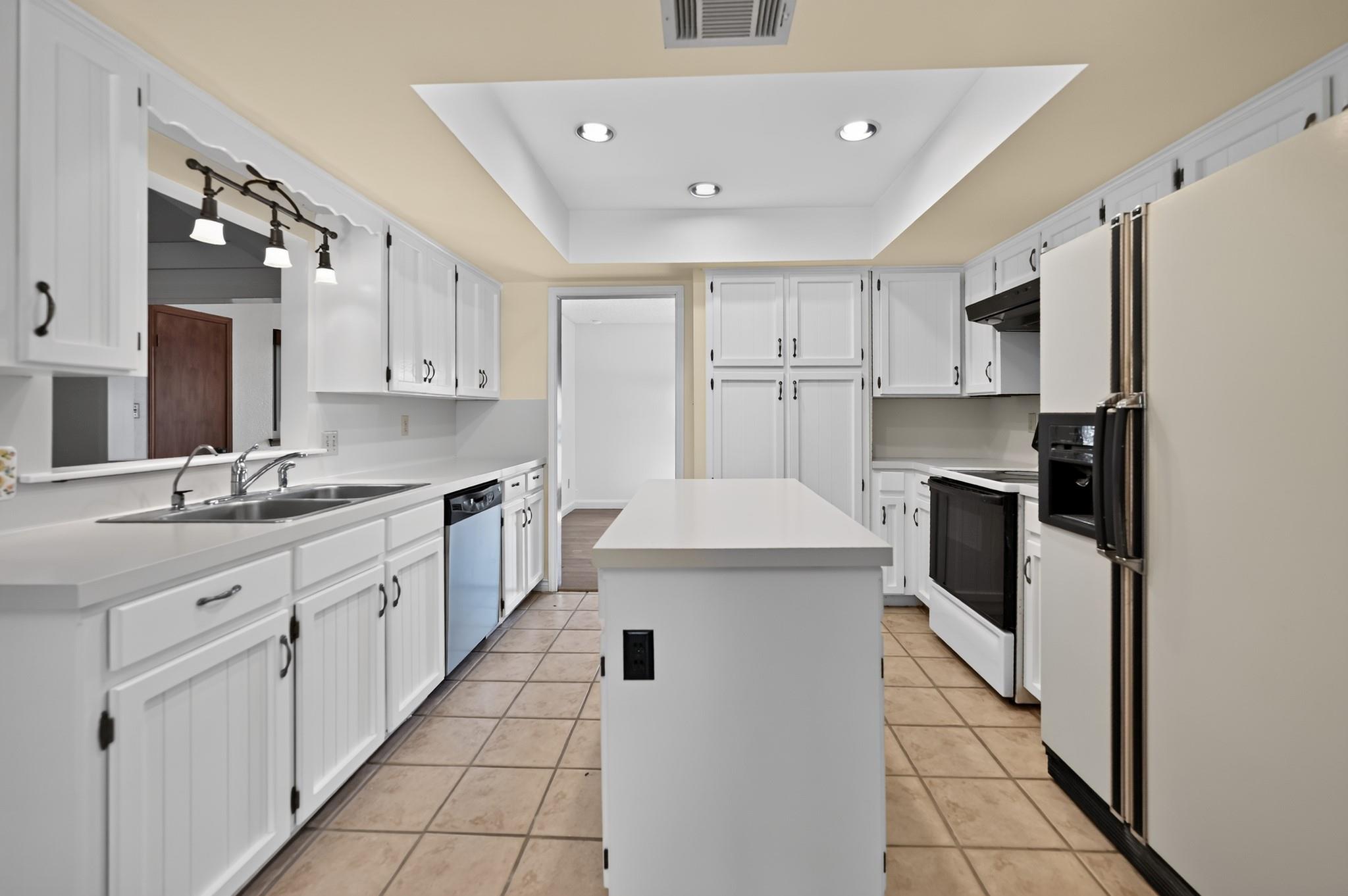 29 Country Oaks DR — photo 5