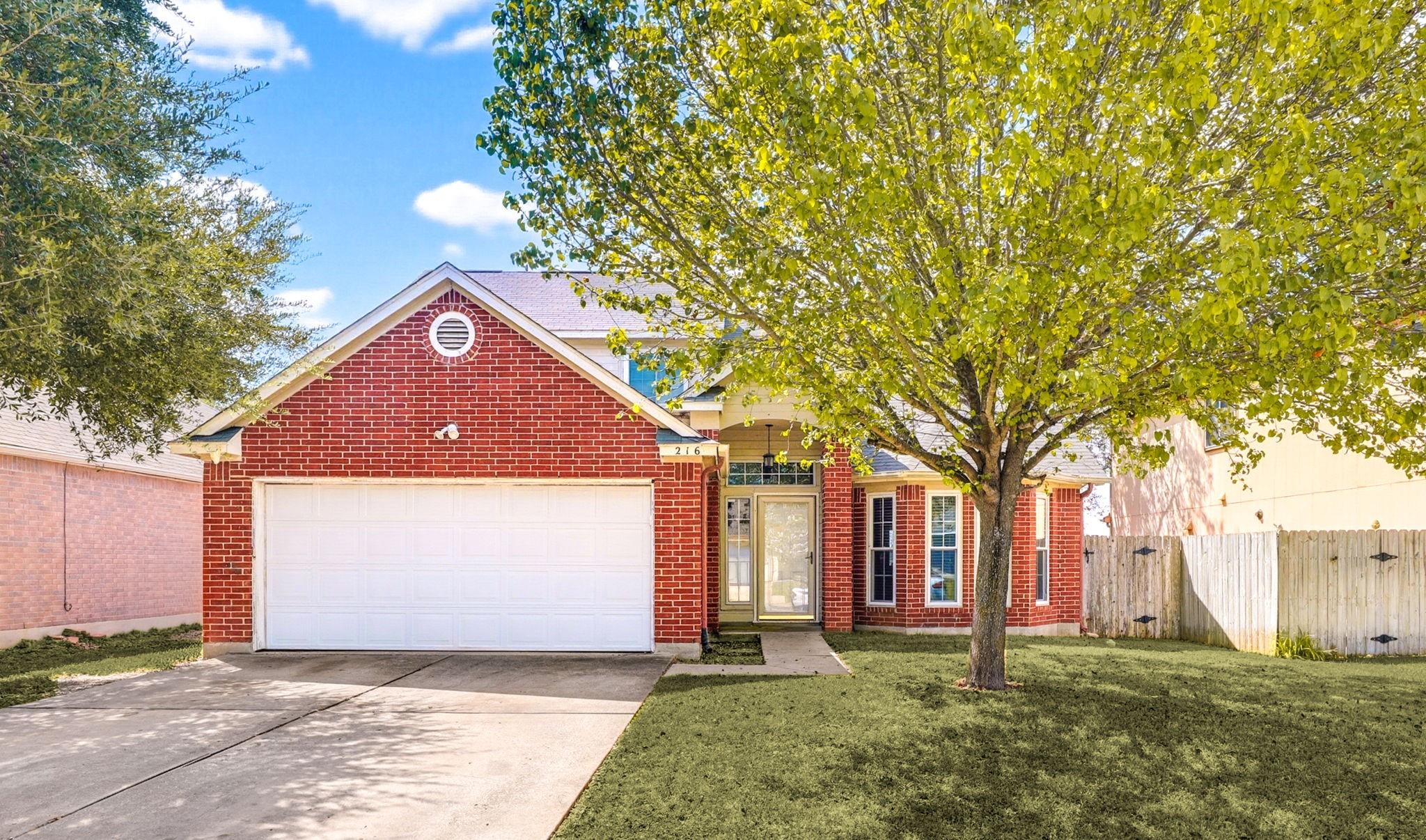 216 Sunshadow DR