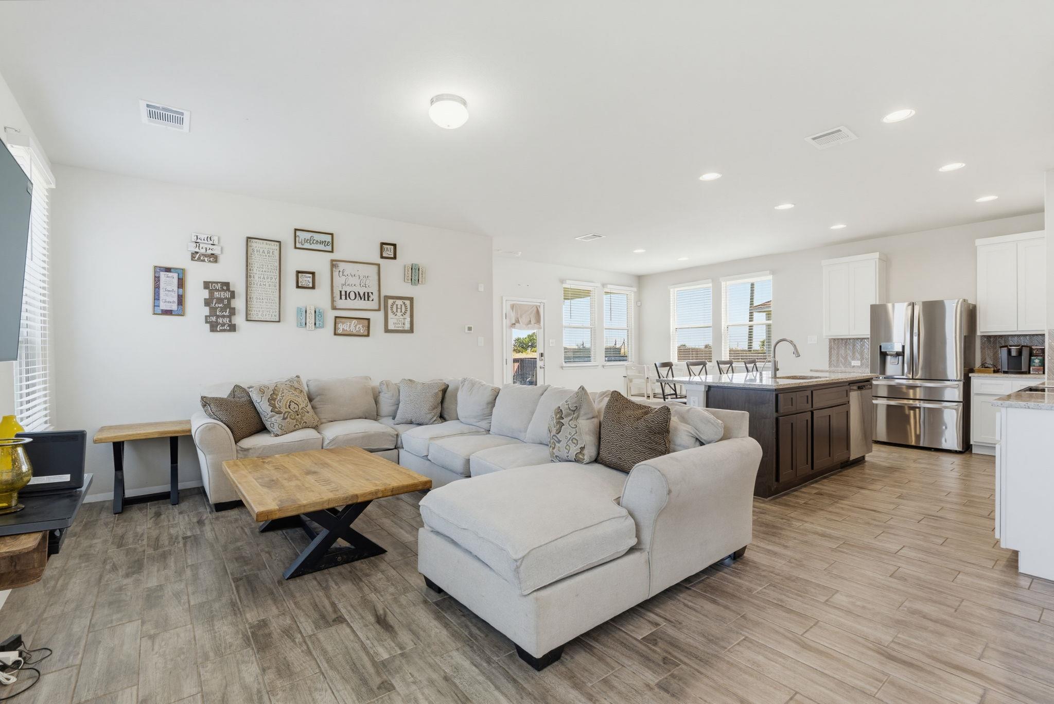 120 Blue Agate CT — photo 4
