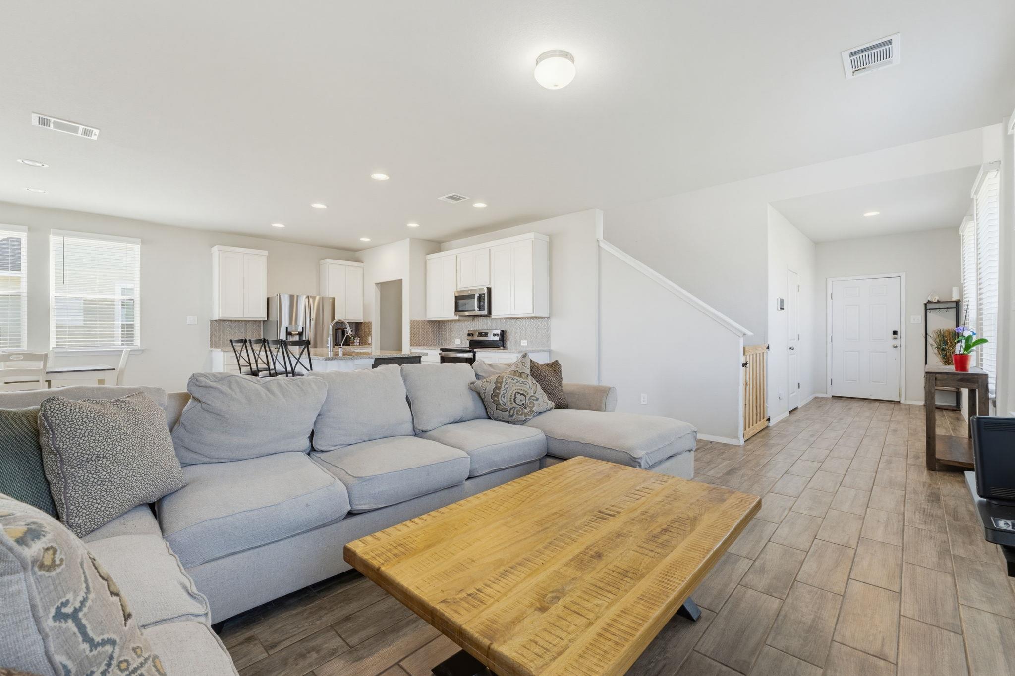 120 Blue Agate CT — photo 5