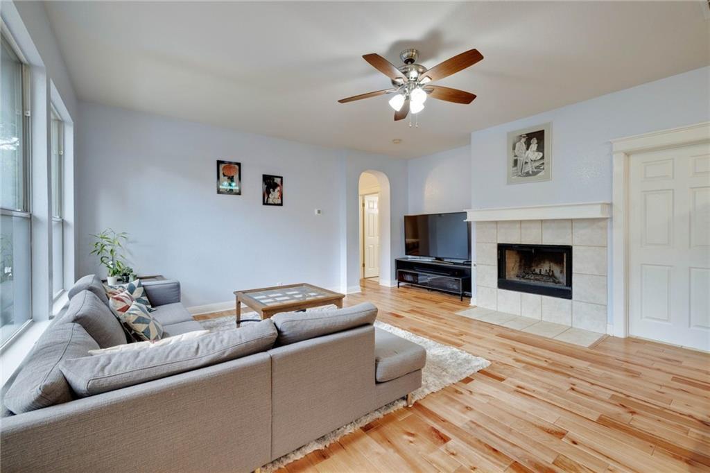 610 Palo Alto LN — photo 4