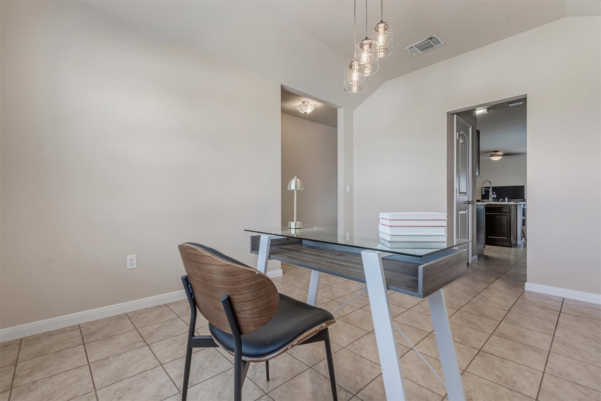 176 Dusky Thrush DR — photo 4