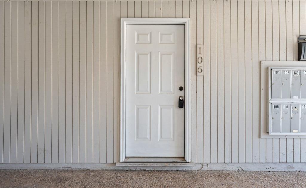 300 Croslin ST #106 — photo 5