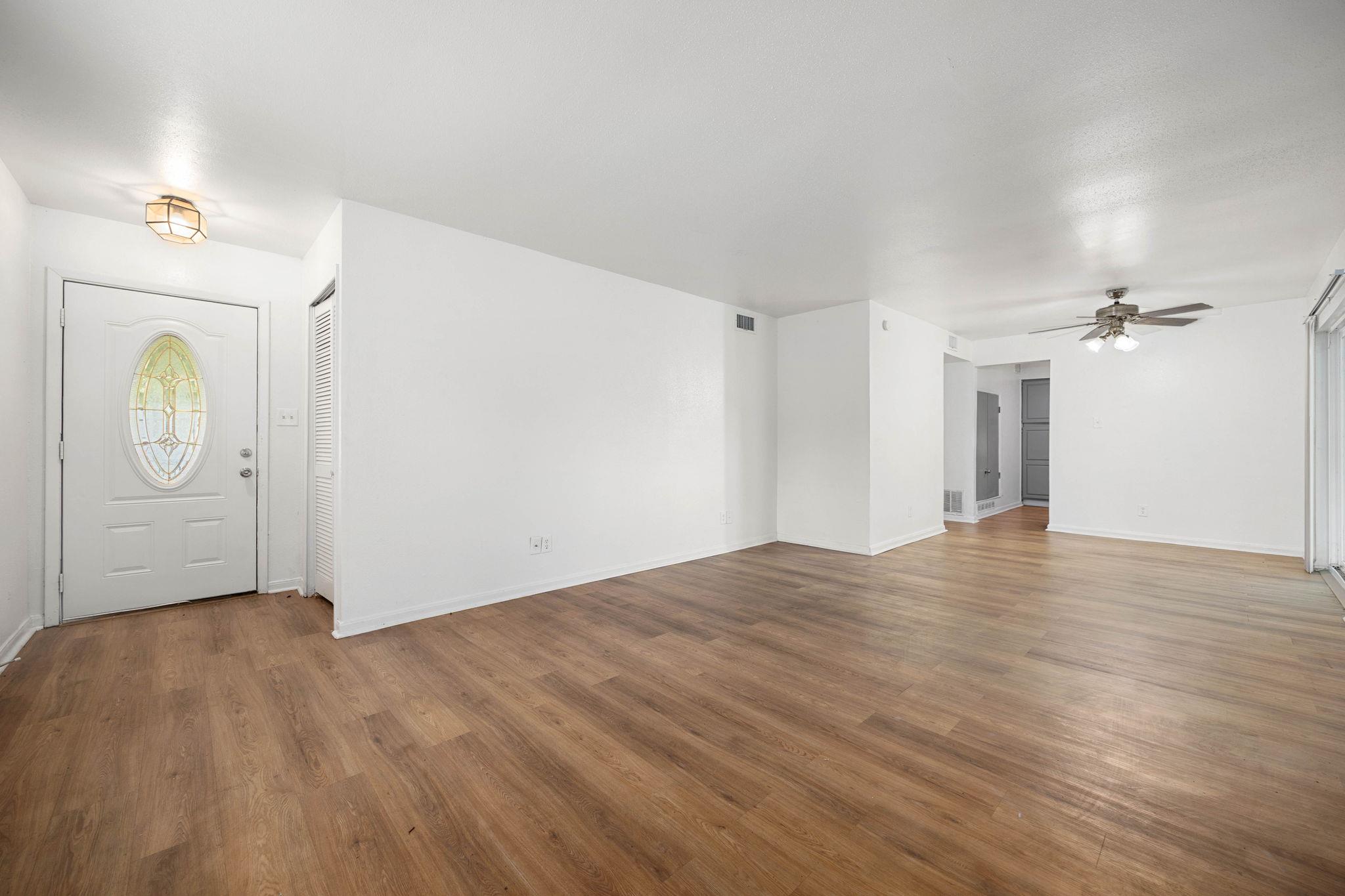 829 Ken ST — photo 4