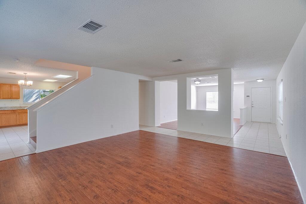 2602 Stapleford DR — photo 5