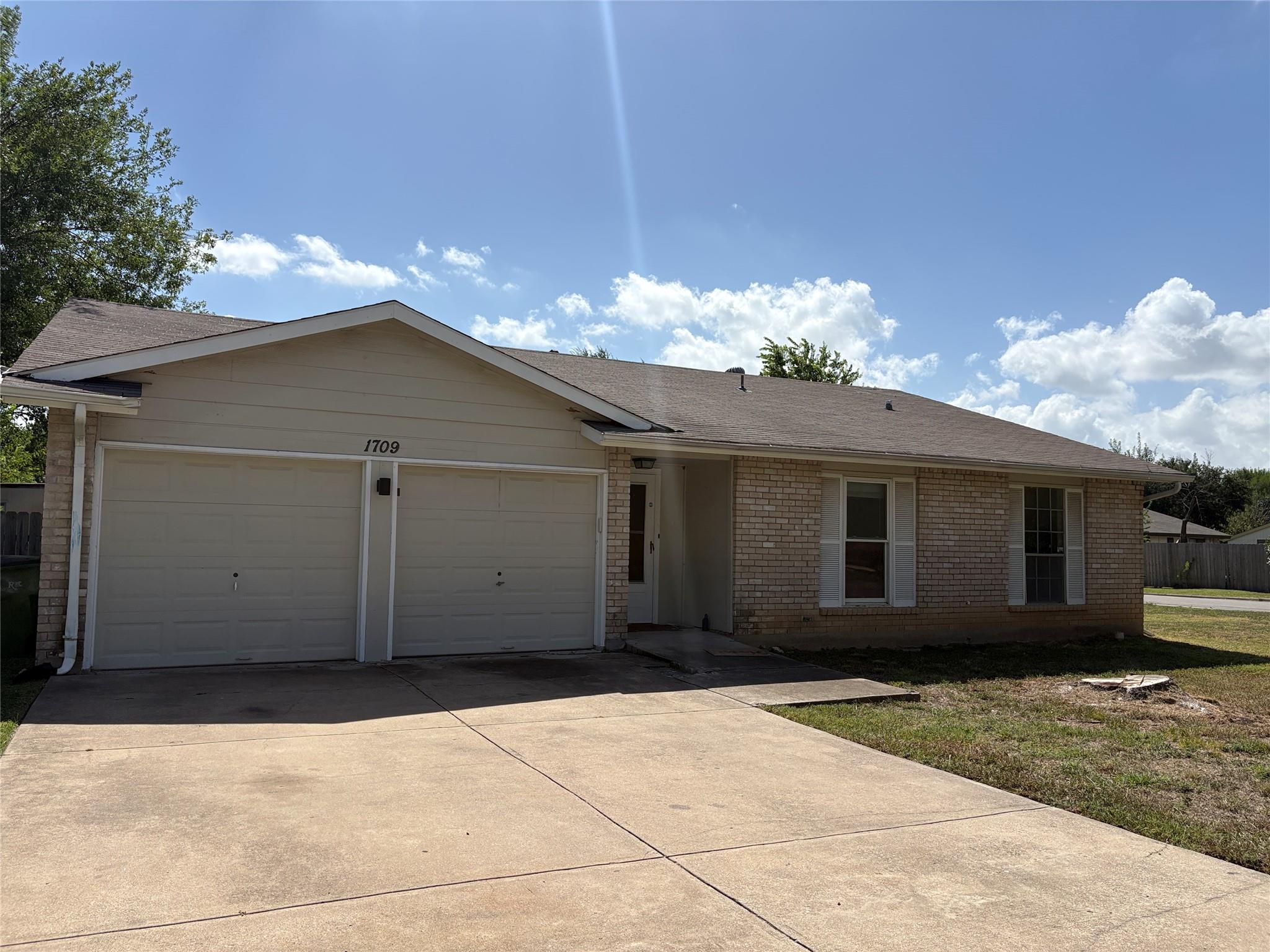 1709 Mesa Park DR