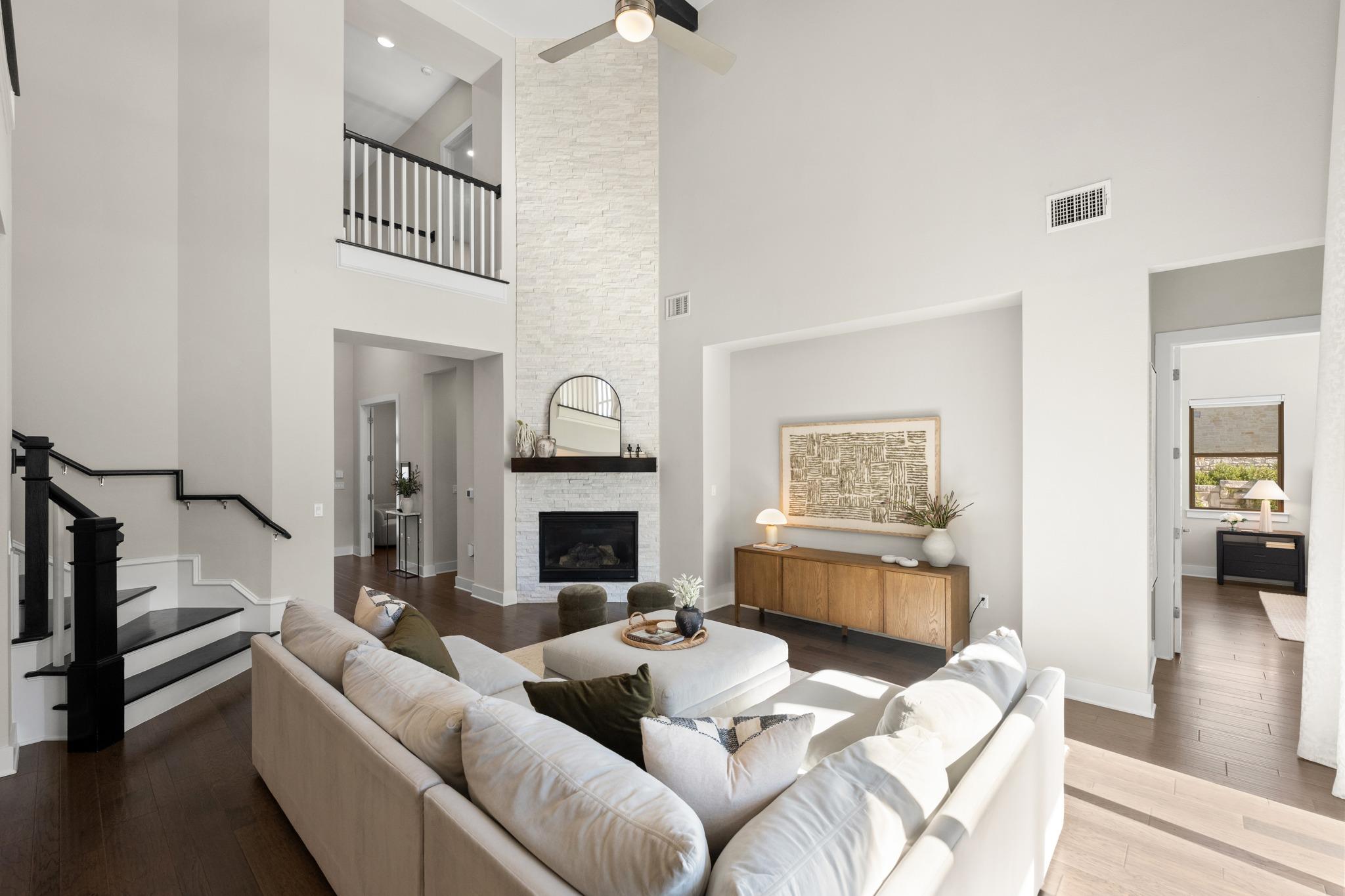12801 Veronese DR — photo 5