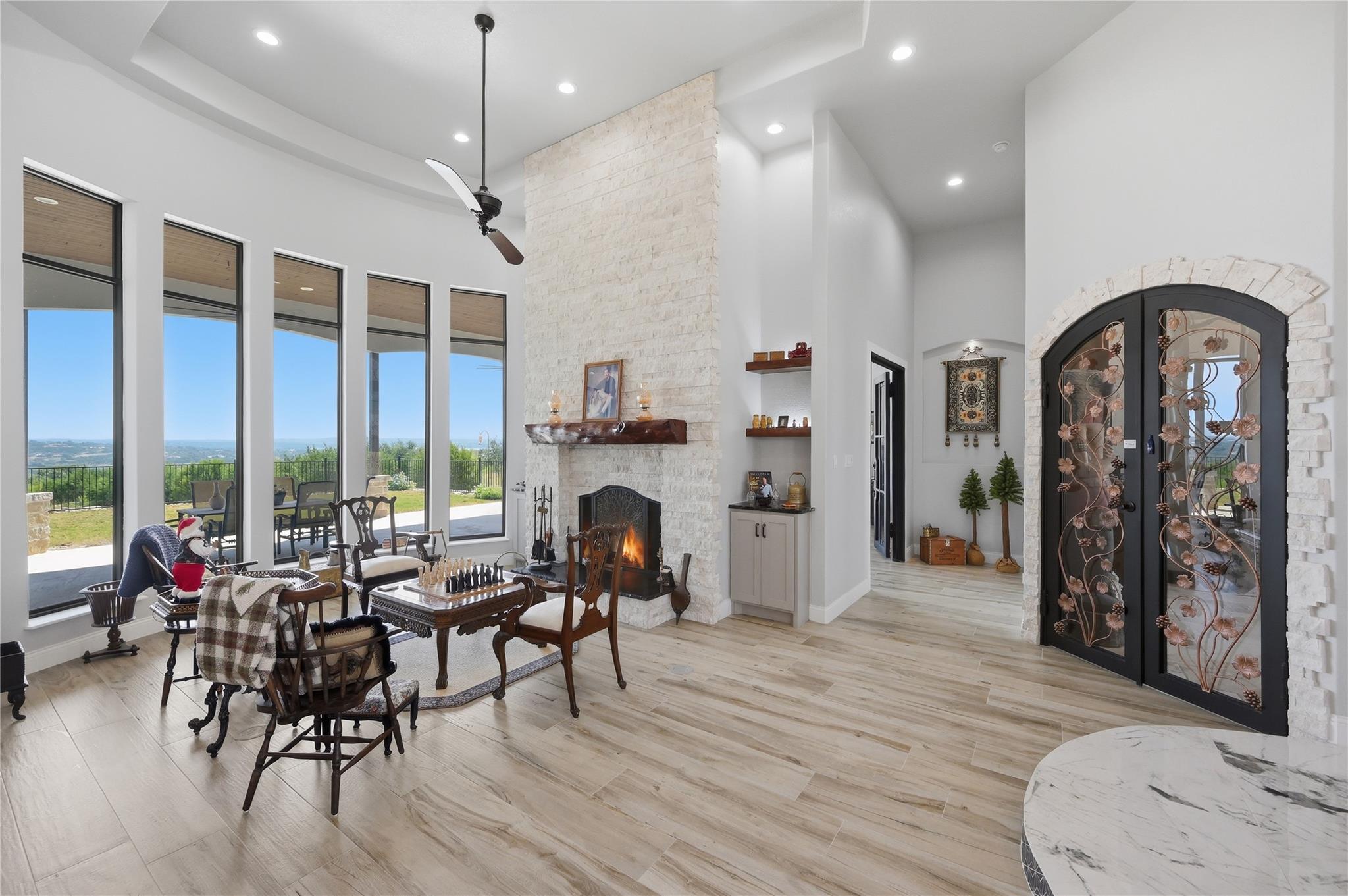 2160 Senora RDG — photo 5
