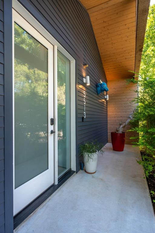 5513 Duval ST — photo 3