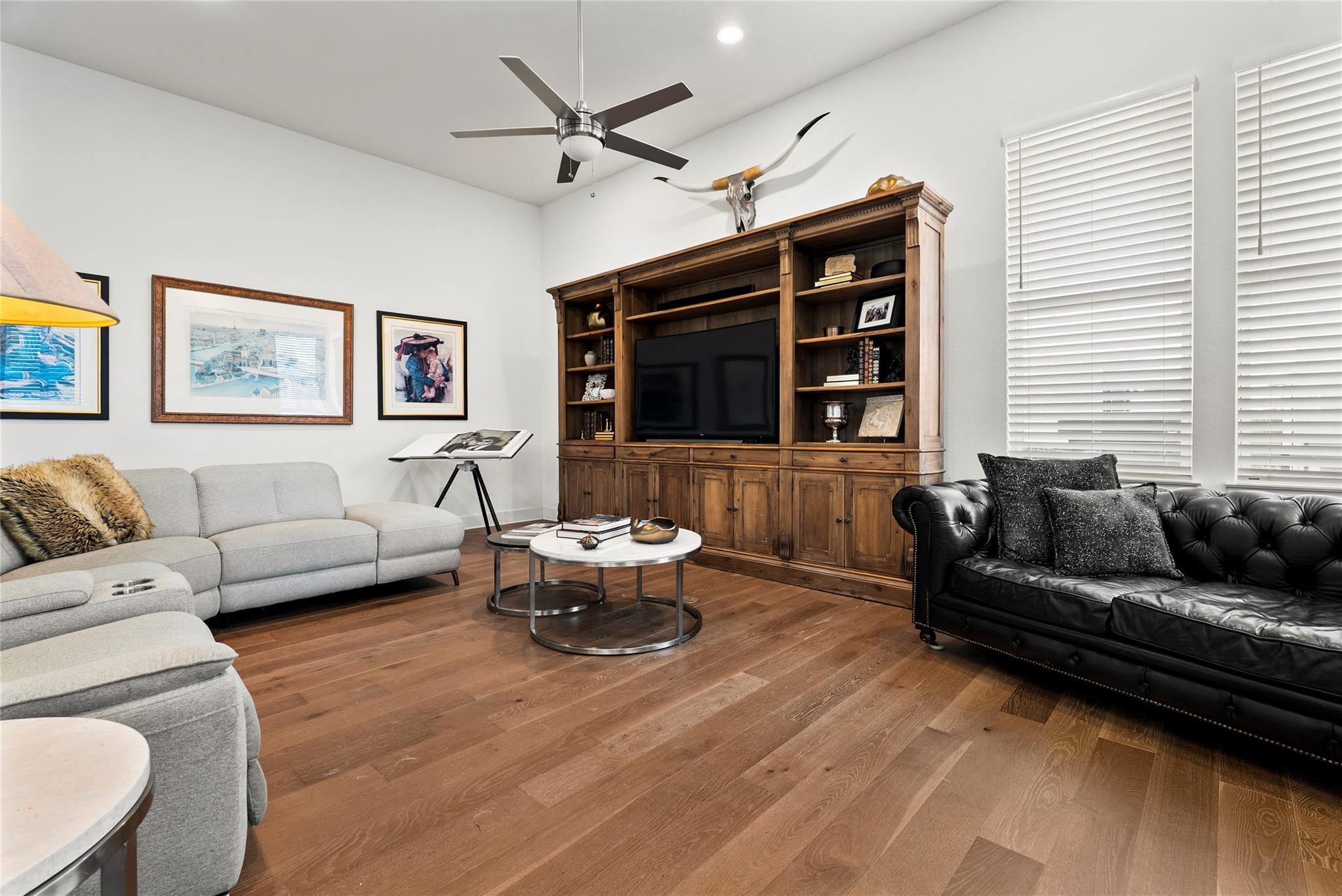 7417 Cordoba DR — photo 4