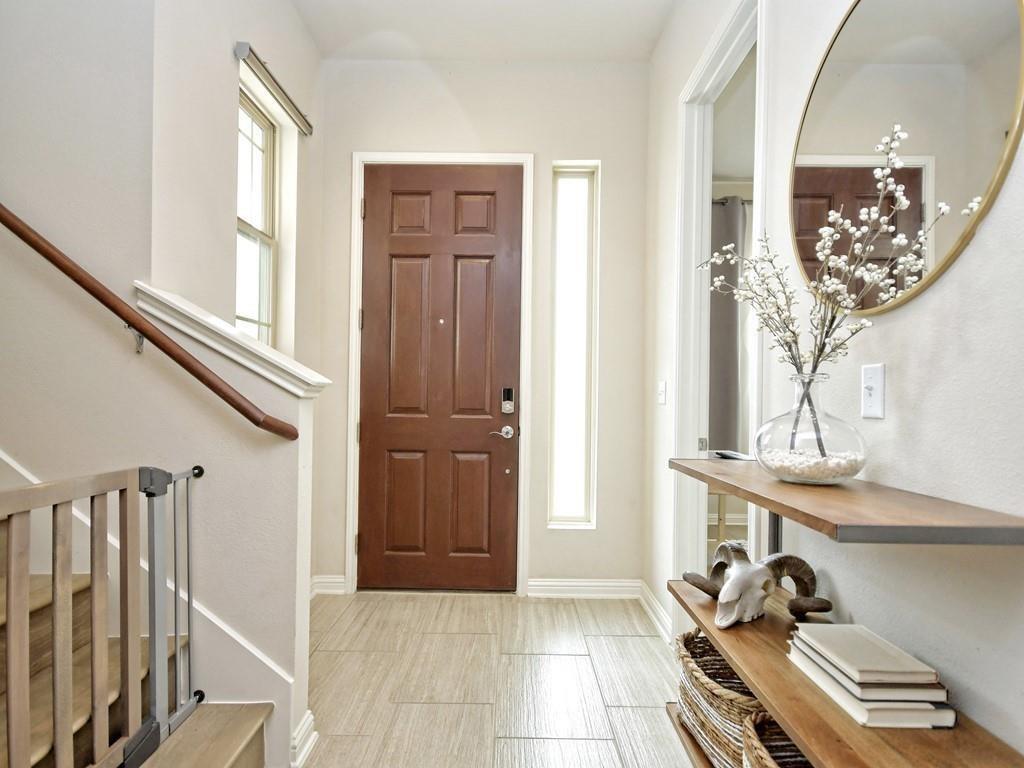 1708 Arcilla ST — photo 3