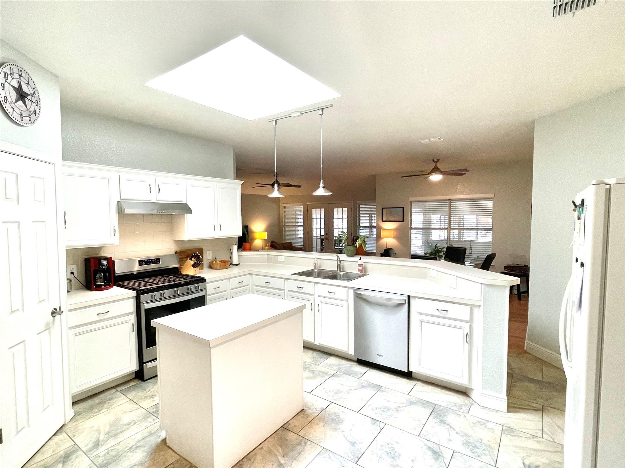2917 Allison DR — photo 4