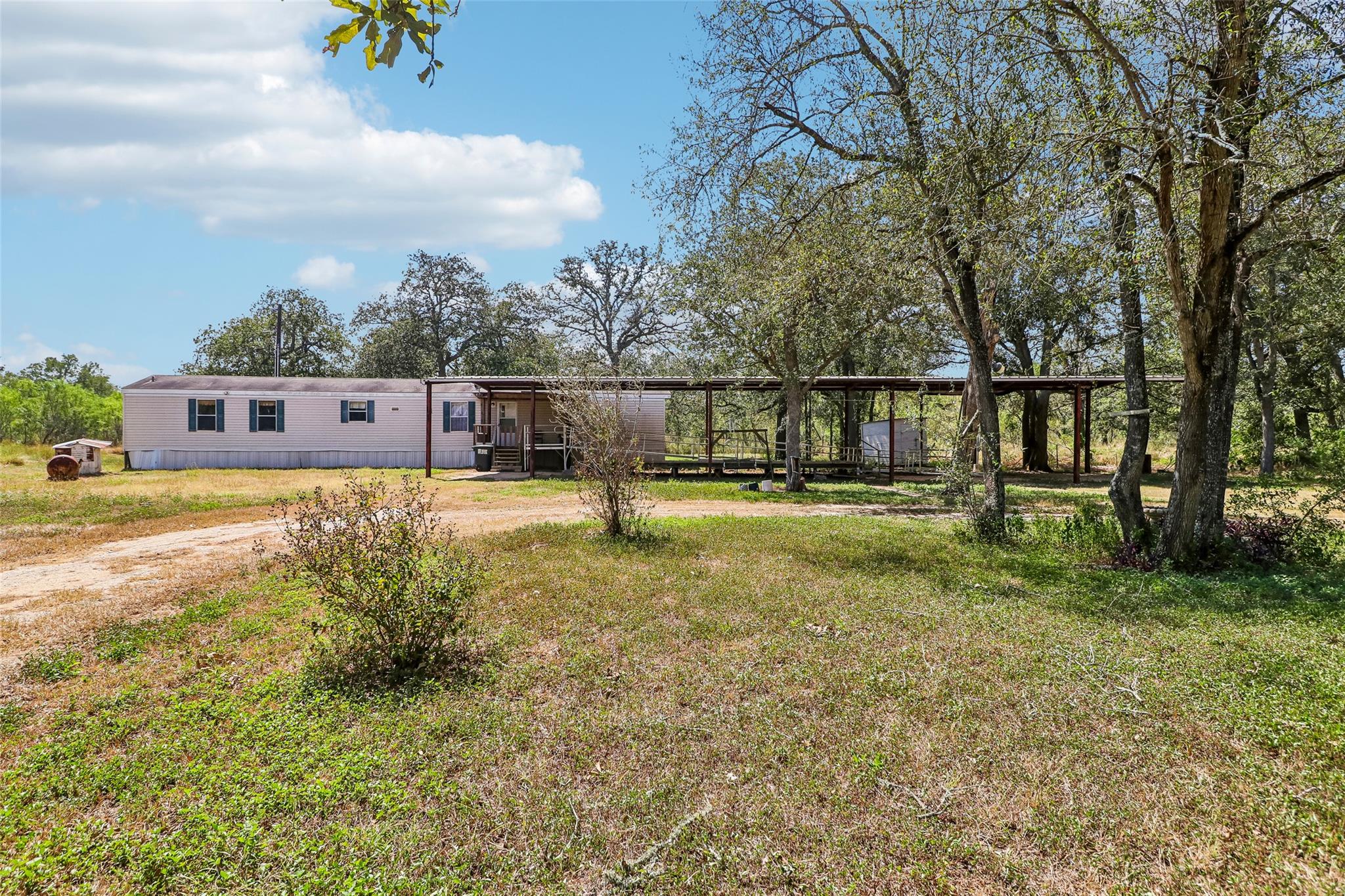 716 County Road 109 RD — photo 5