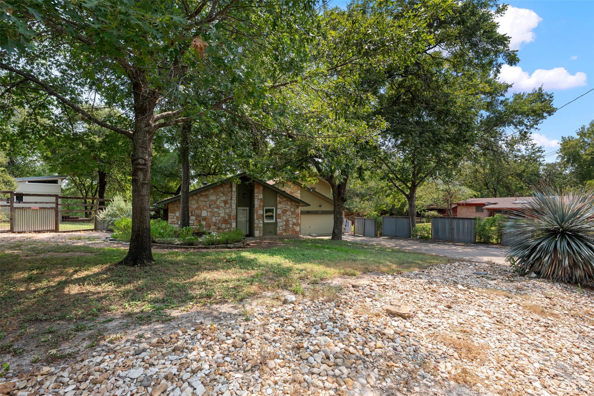 12007 Oak Haven RD — photo 4