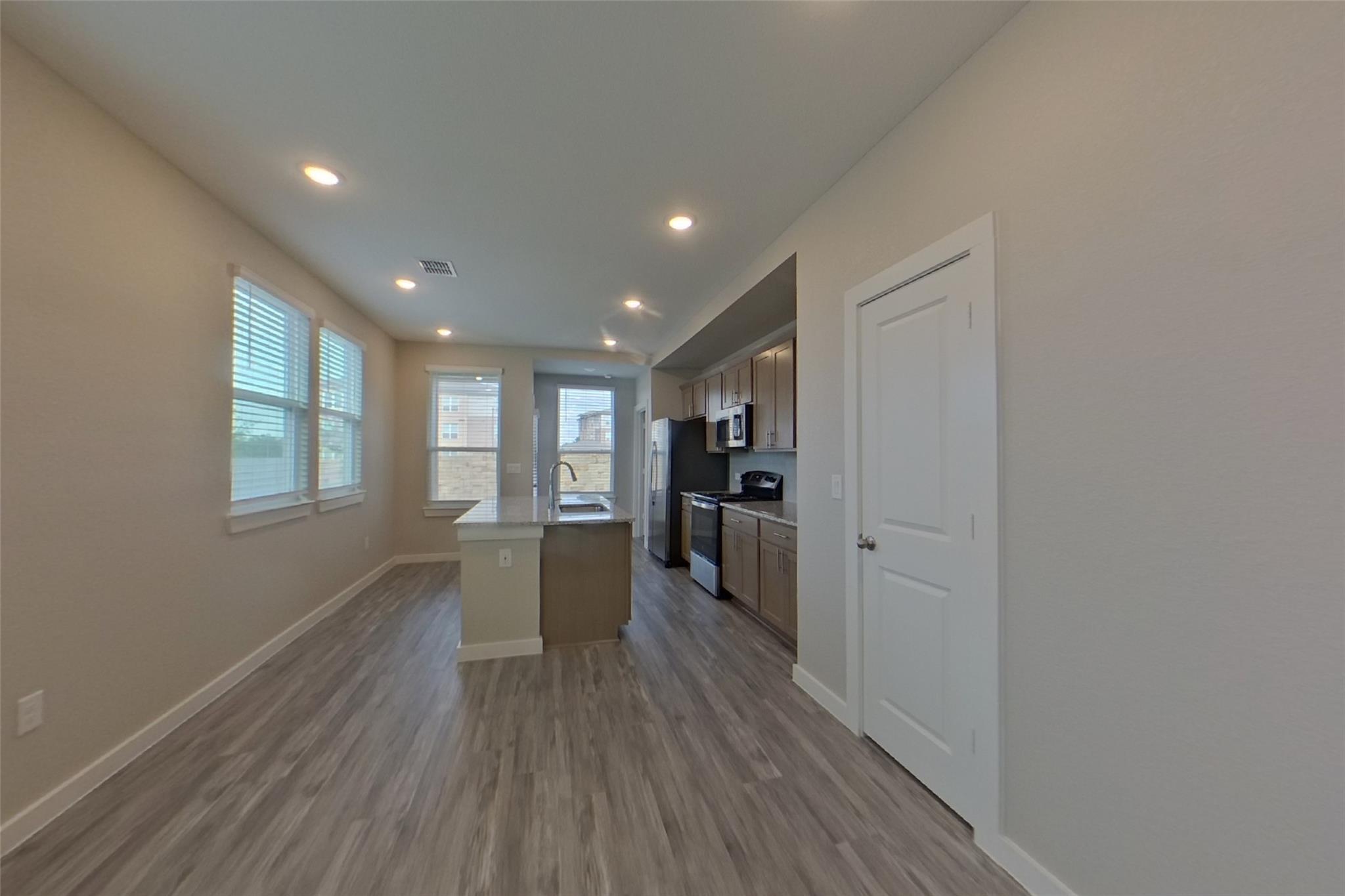 1709 Mexican Heather DR — photo 5