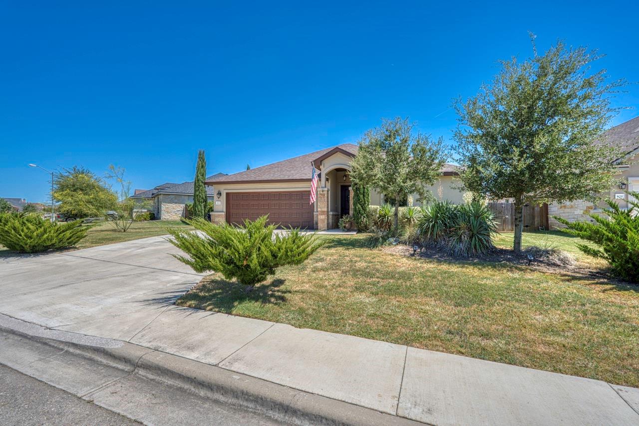 412 Jake DR — photo 3