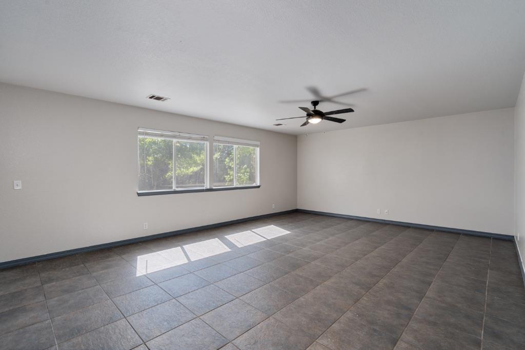 8001 Brienne DR — photo 5