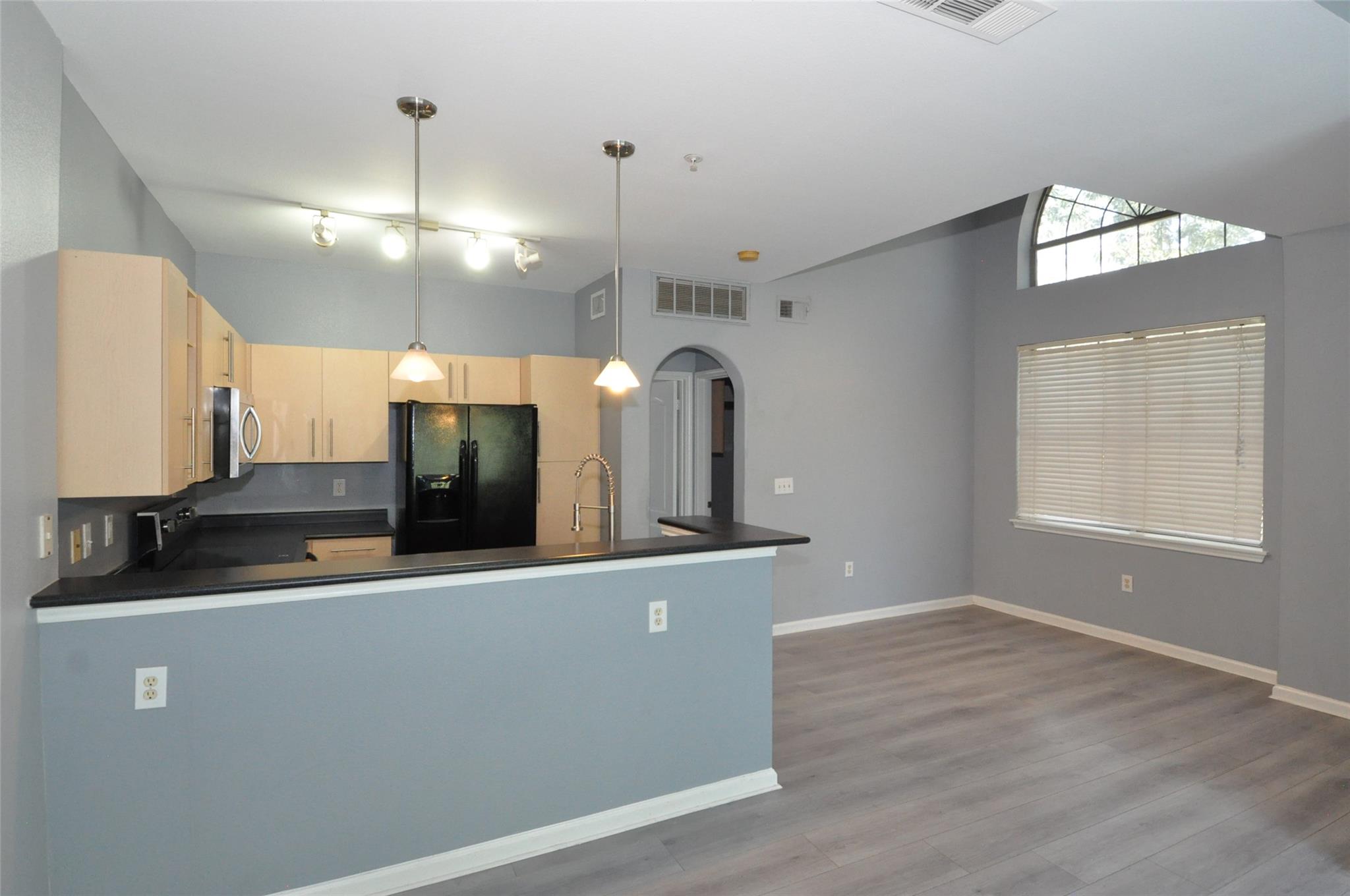 11203 Ranch Road 2222 RD #1401 — photo 5