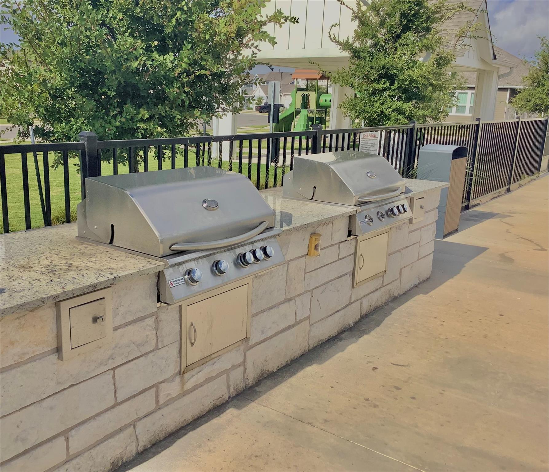 8603 Wellspring LOOP — photo 4