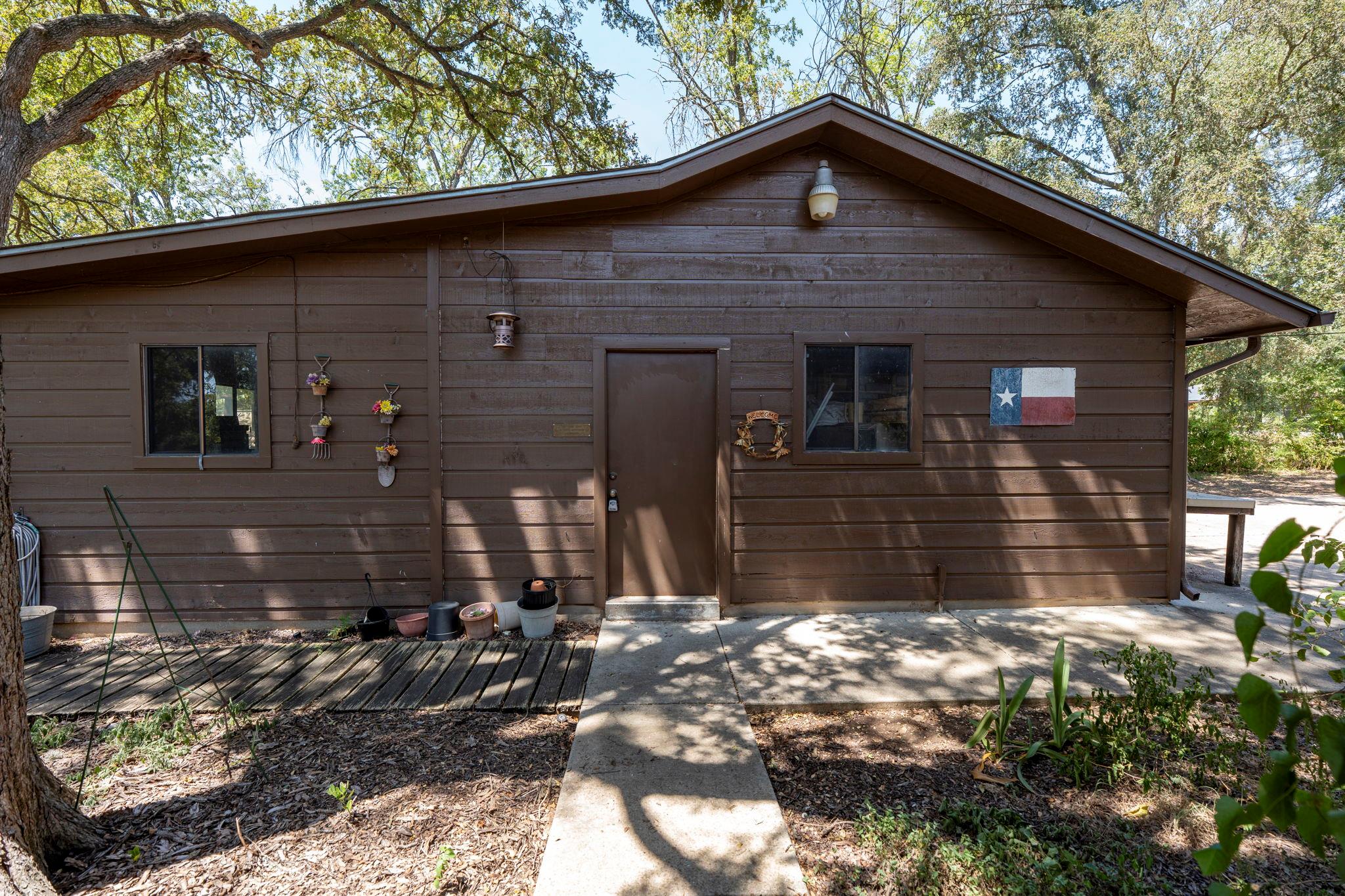 315 Caracara DR — photo 5