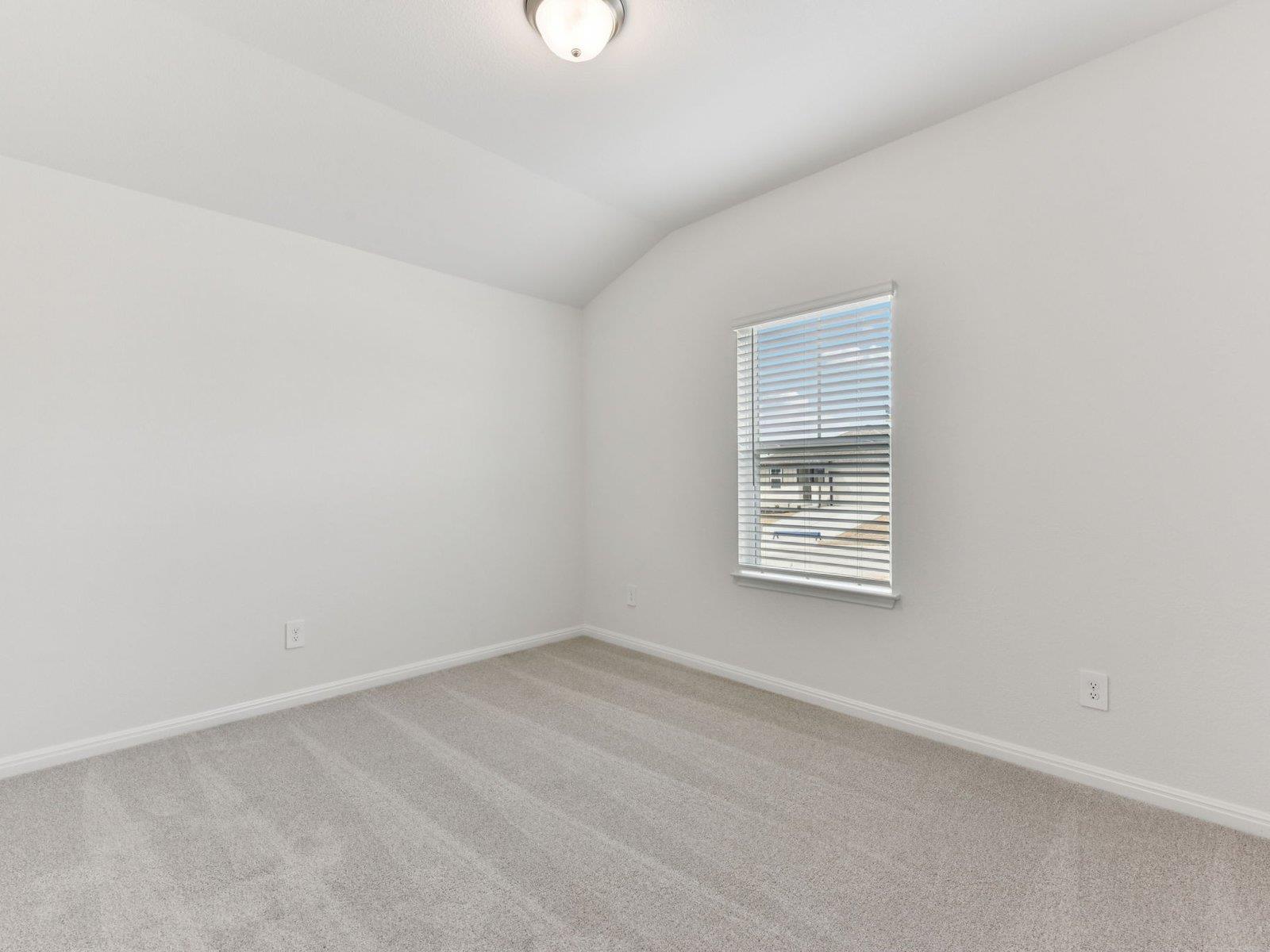 316 Wheel Horse RD — photo 5