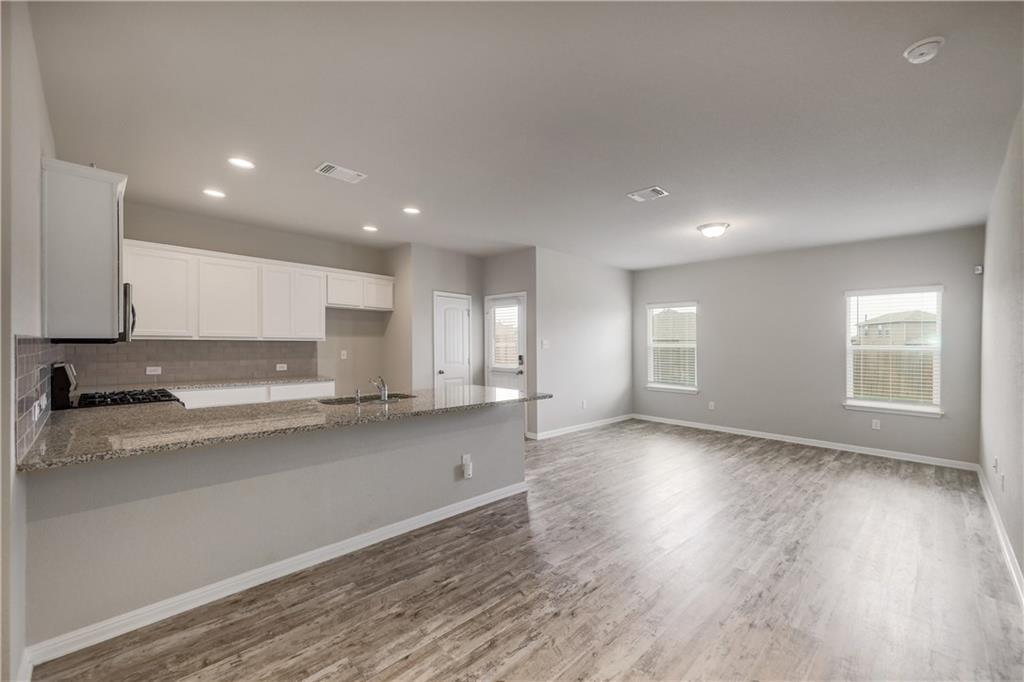 2920 Bridekirk DR — photo 3