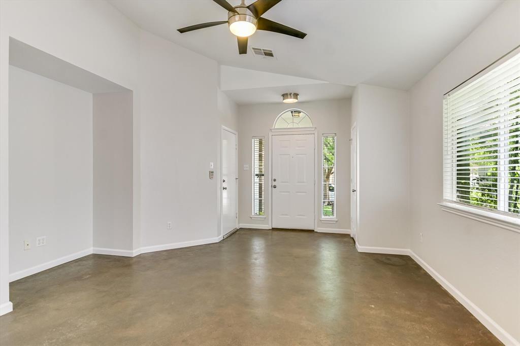 11518 James B Connolly LN — photo 3
