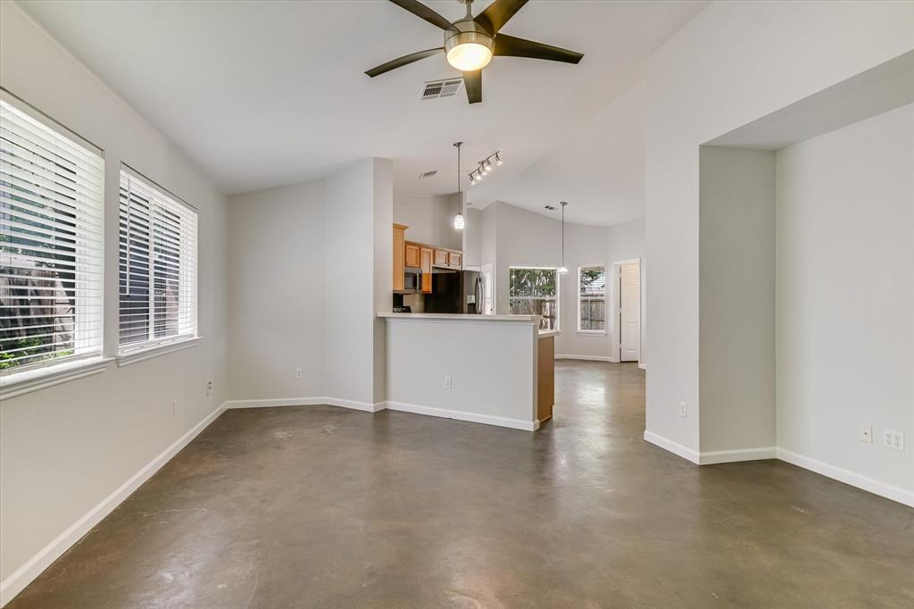 11518 James B Connolly LN — photo 4