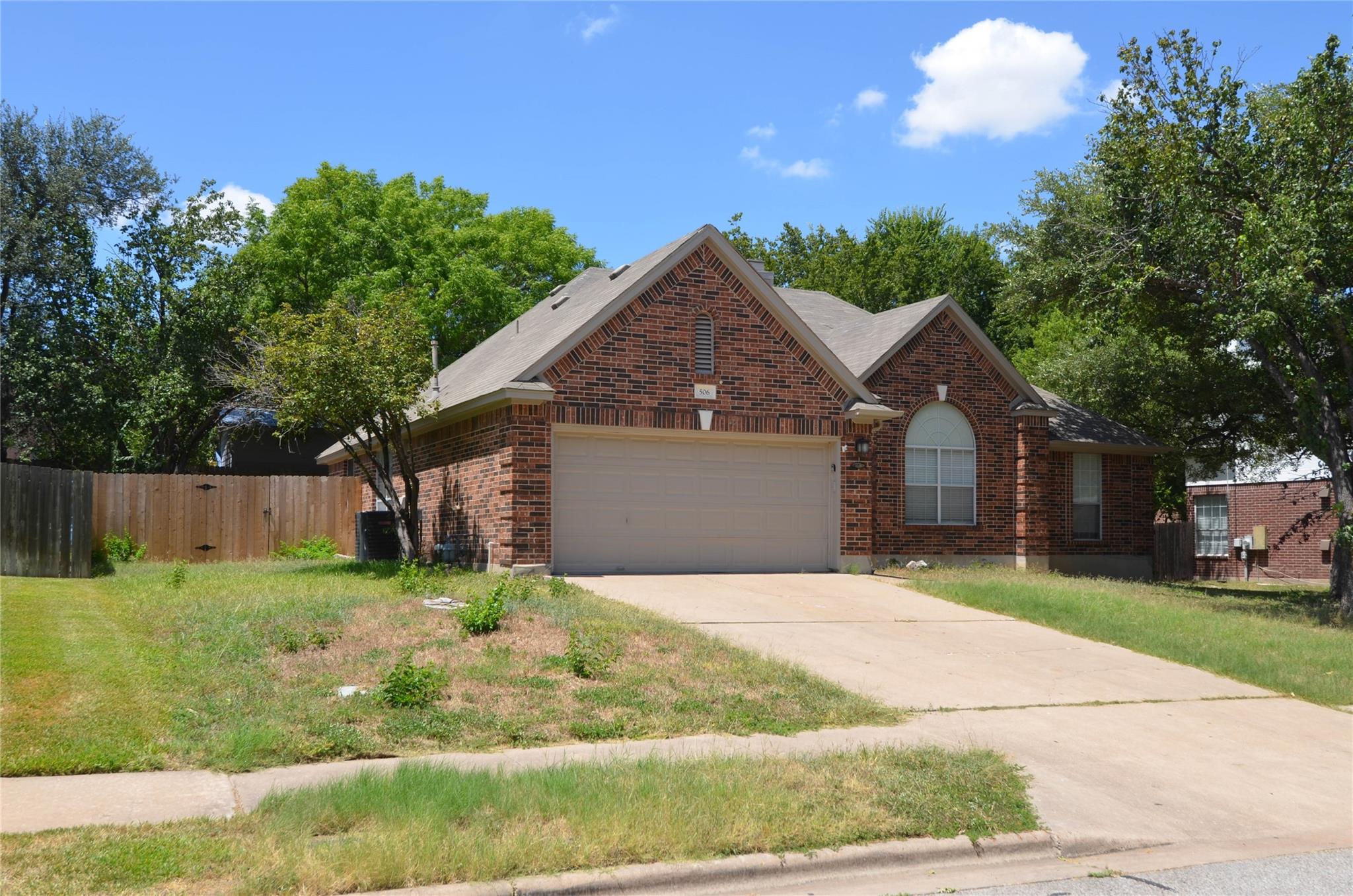 506 Pleasant Valley DR — photo 3