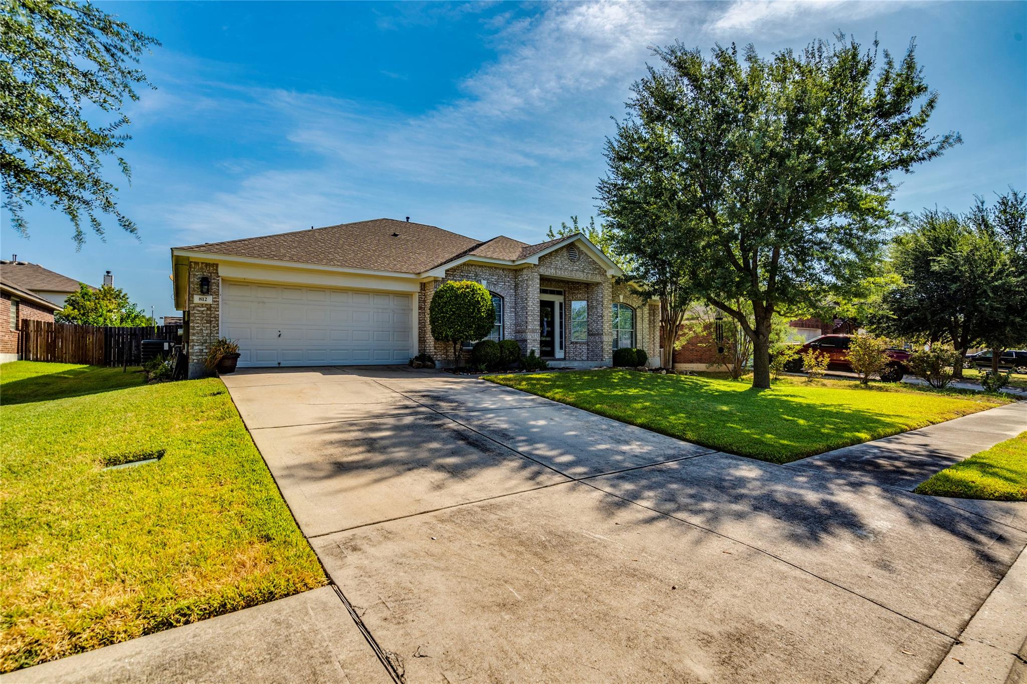 812 Dover Castle LN — photo 5