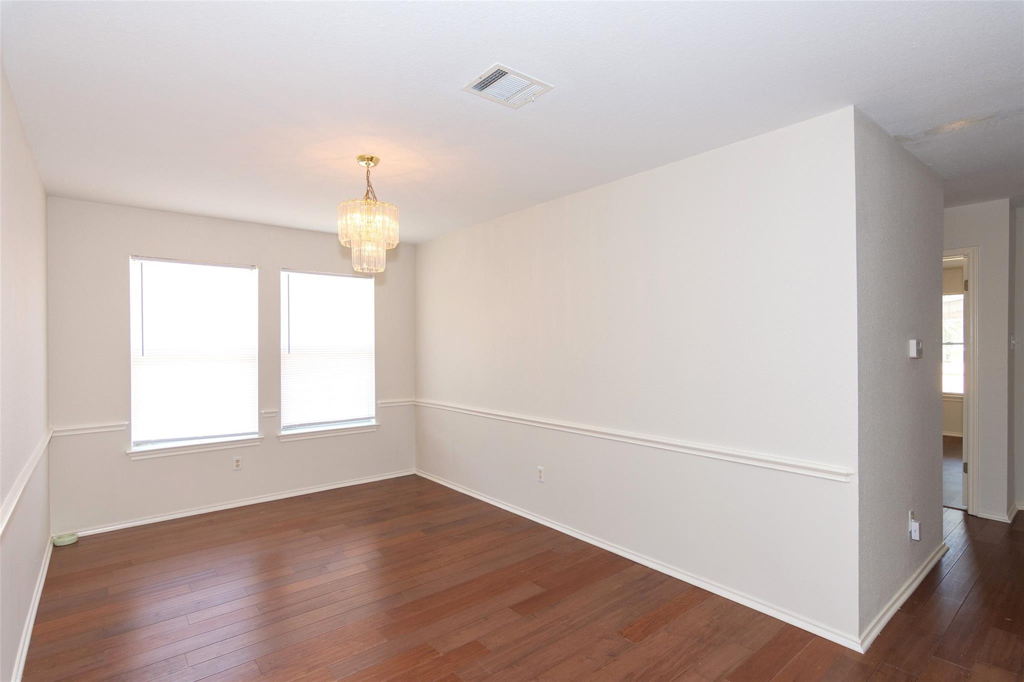 2321 Friarcreek LOOP — photo 3