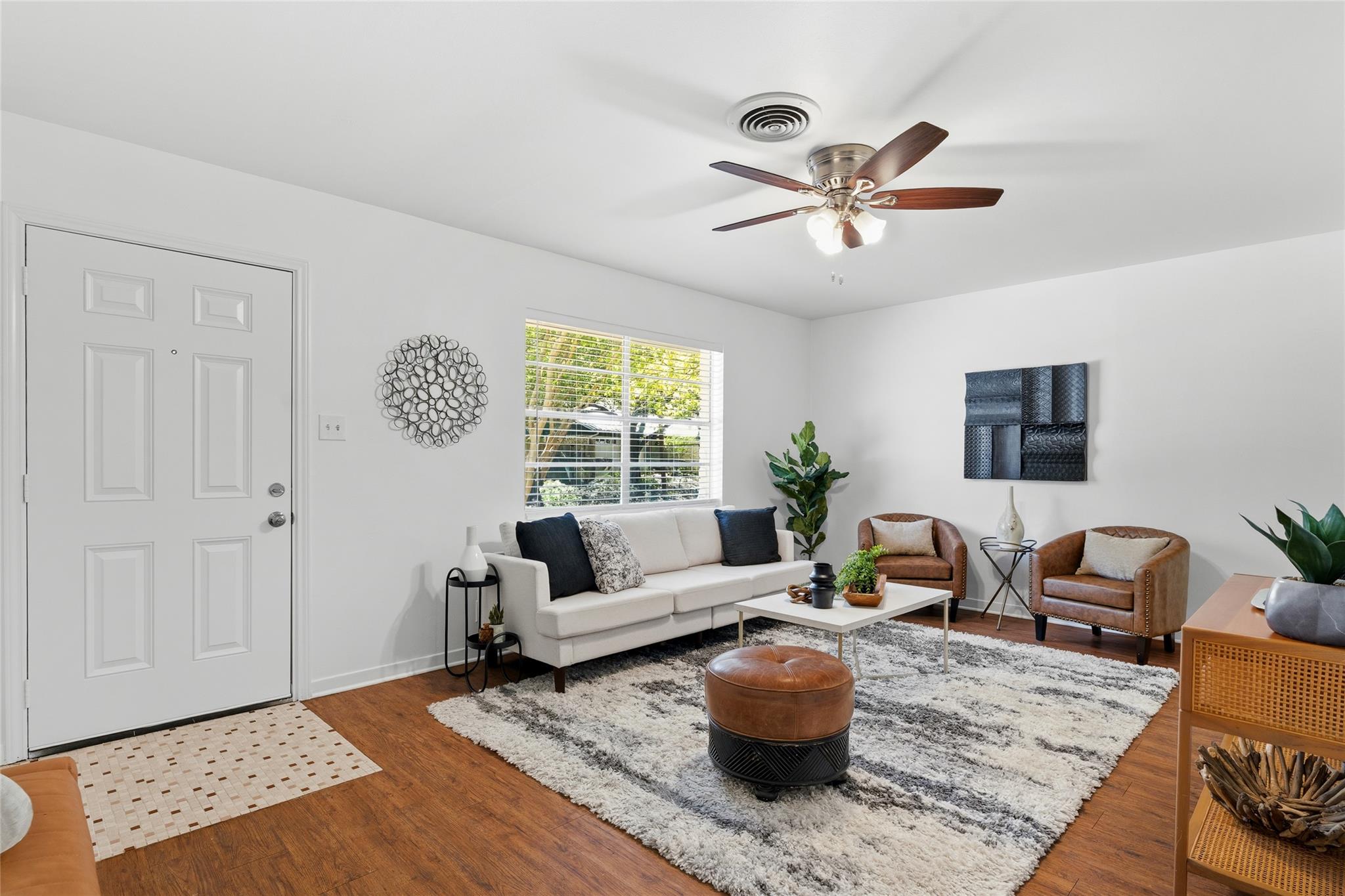 2206 Alta Vista Ave — photo 3