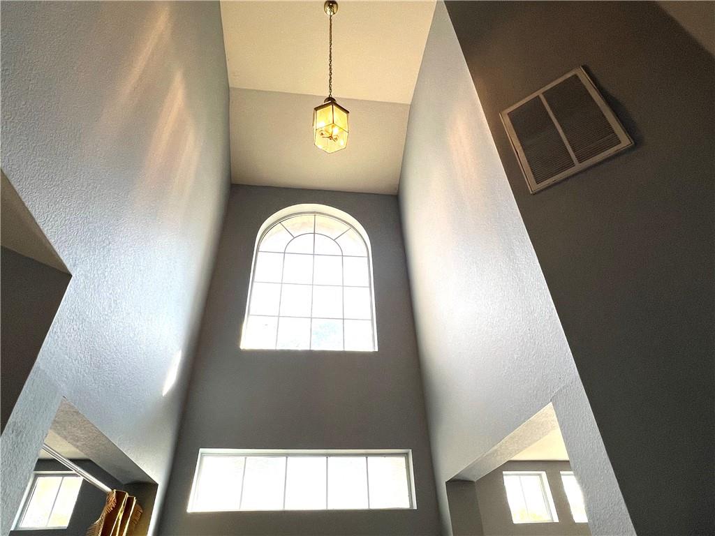 802 Stevenage DR — photo 4