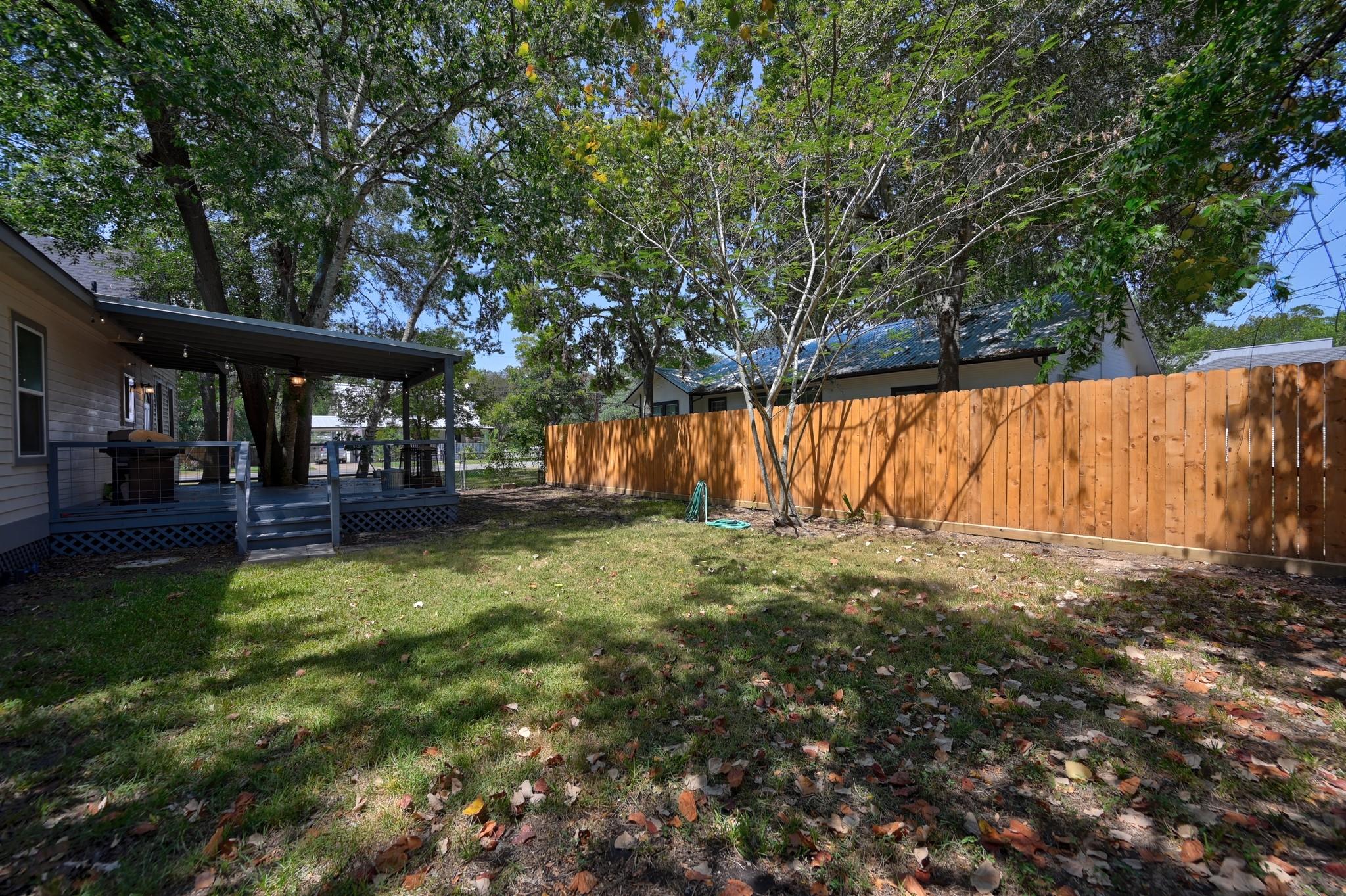 419 Main ST — photo 3
