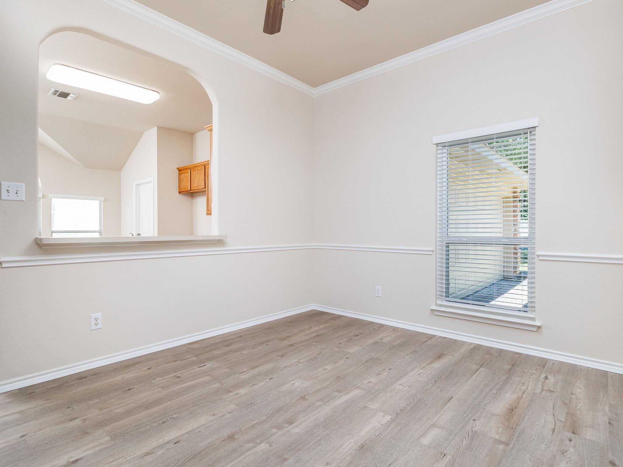 1216 Heppner DR — photo 5