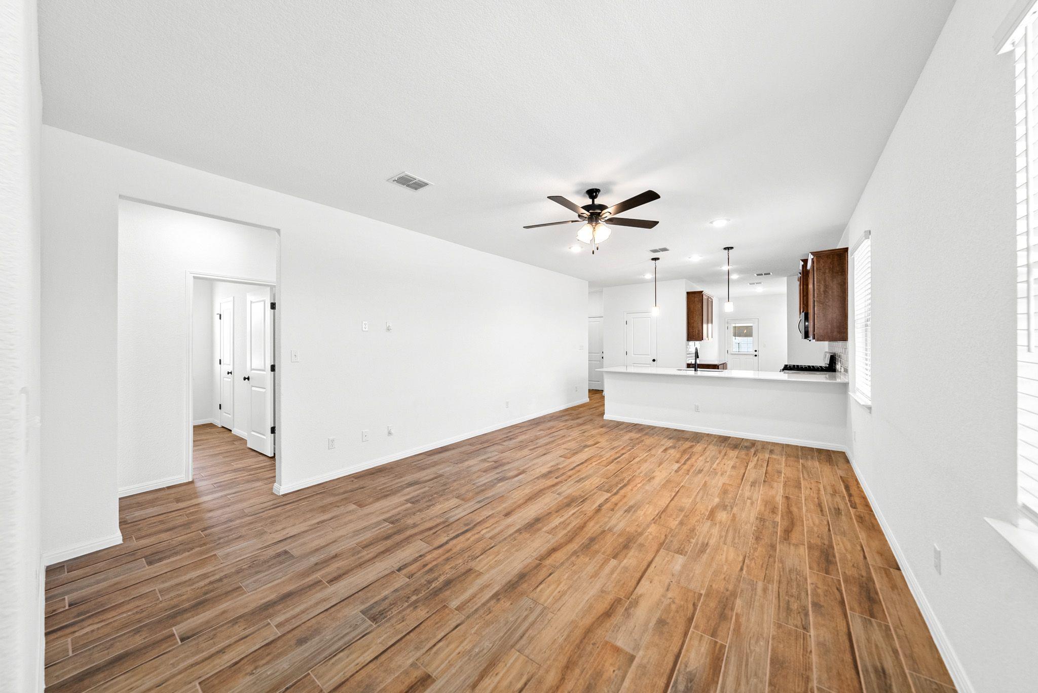 279 Rieber RD — photo 5