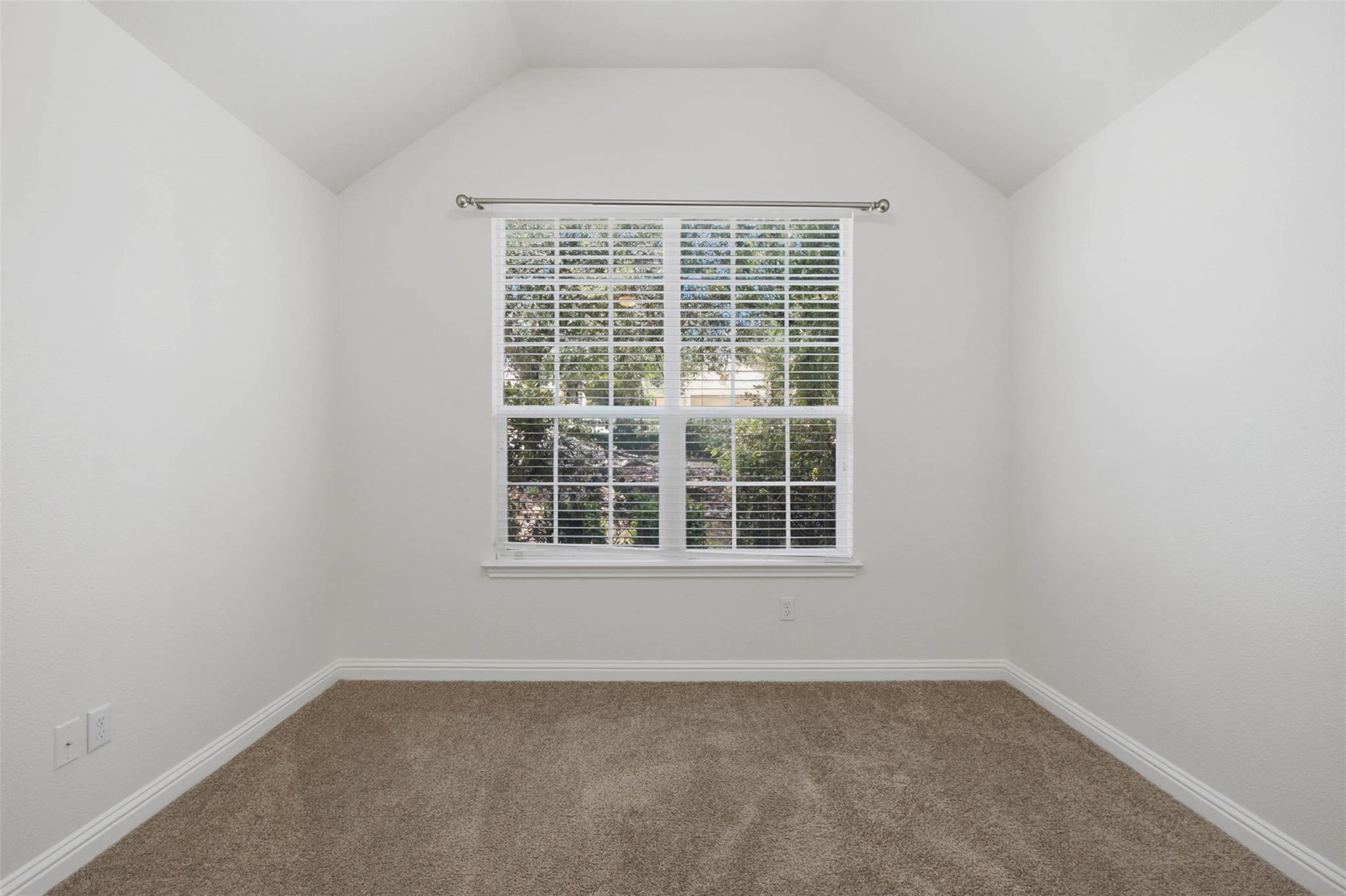 6225 Antigo LN — photo 4