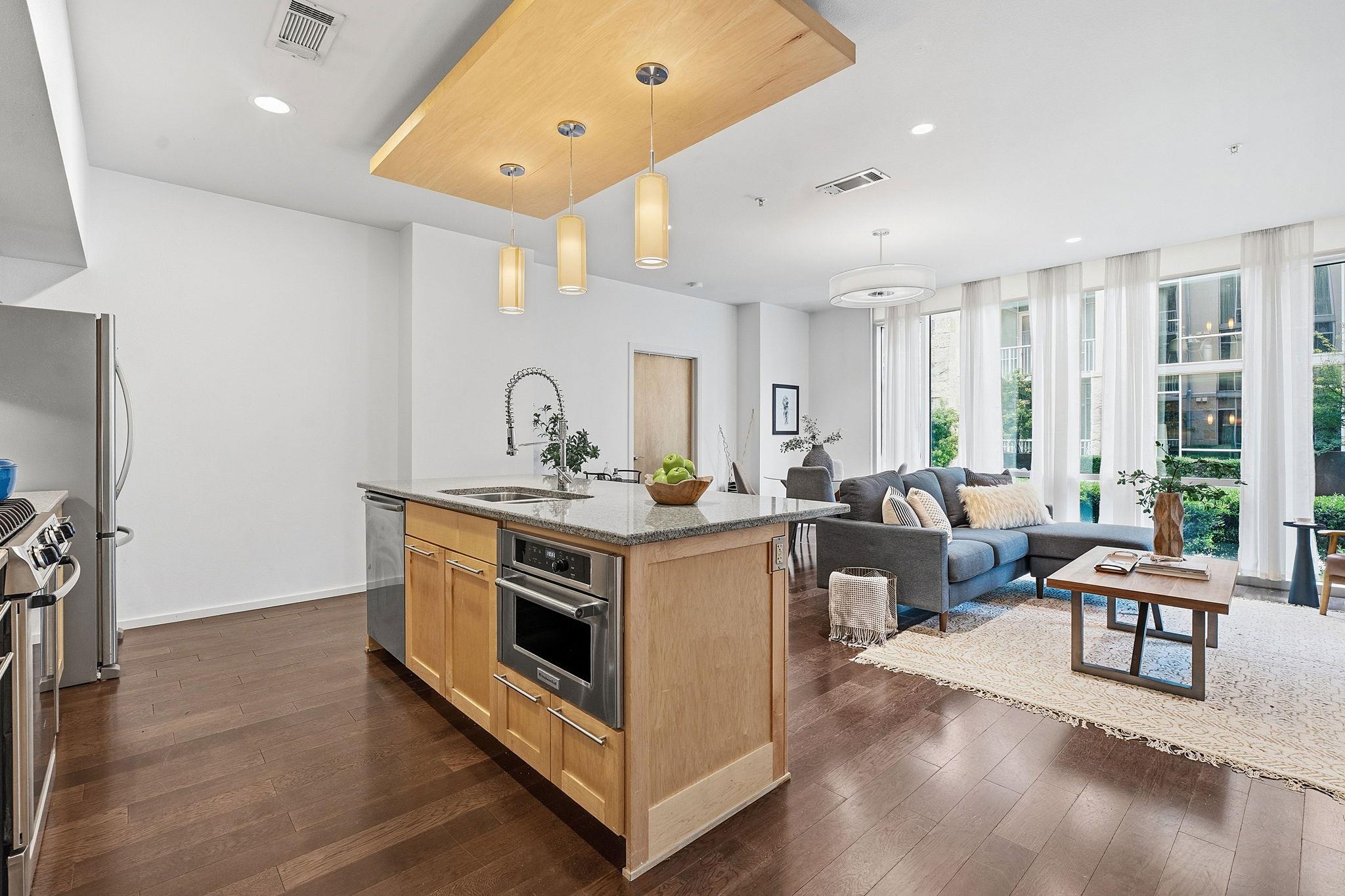 1600 Barton Springs RD #5103 — photo 3