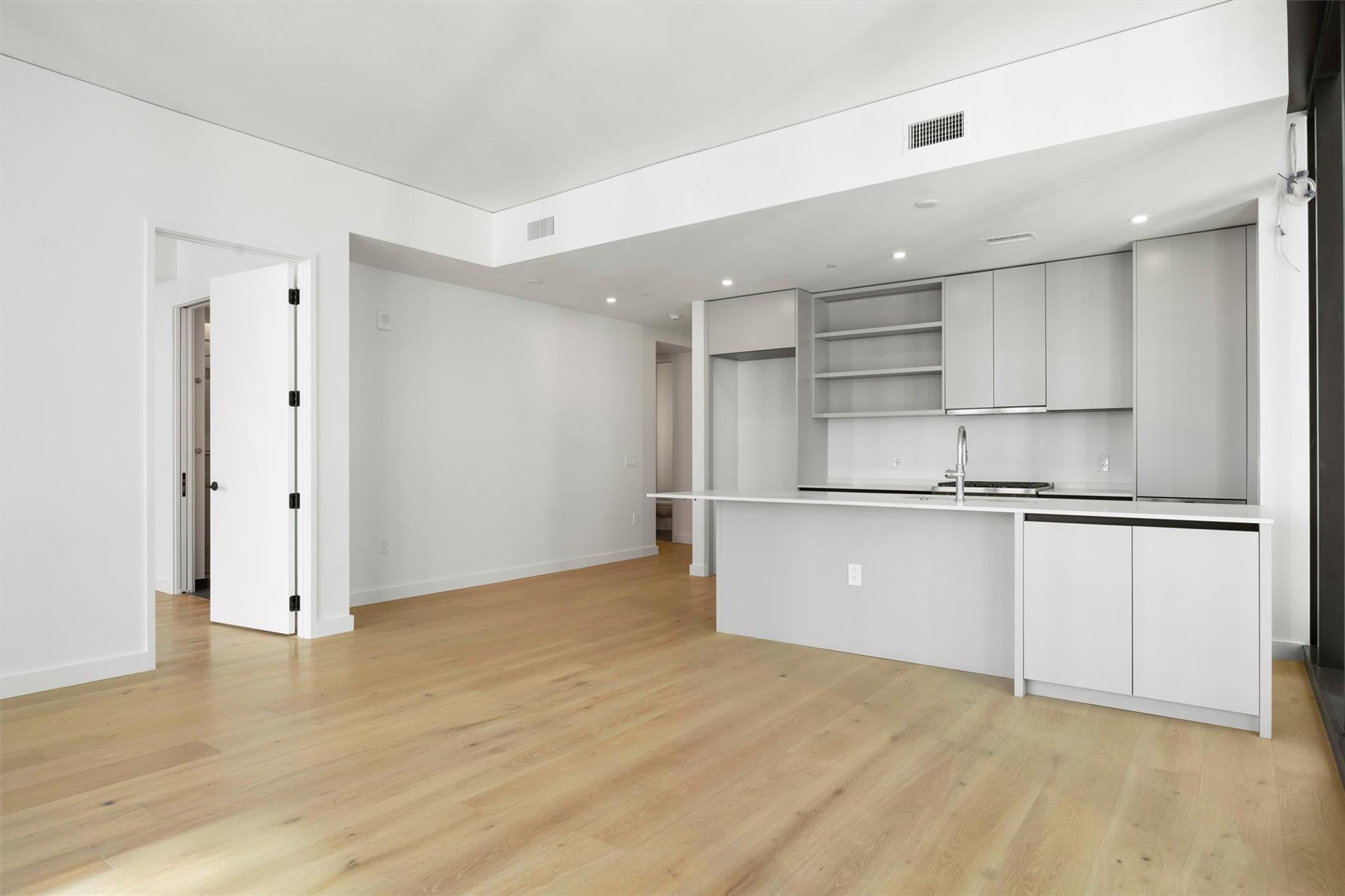 610 Davis ST #2408 — photo 4
