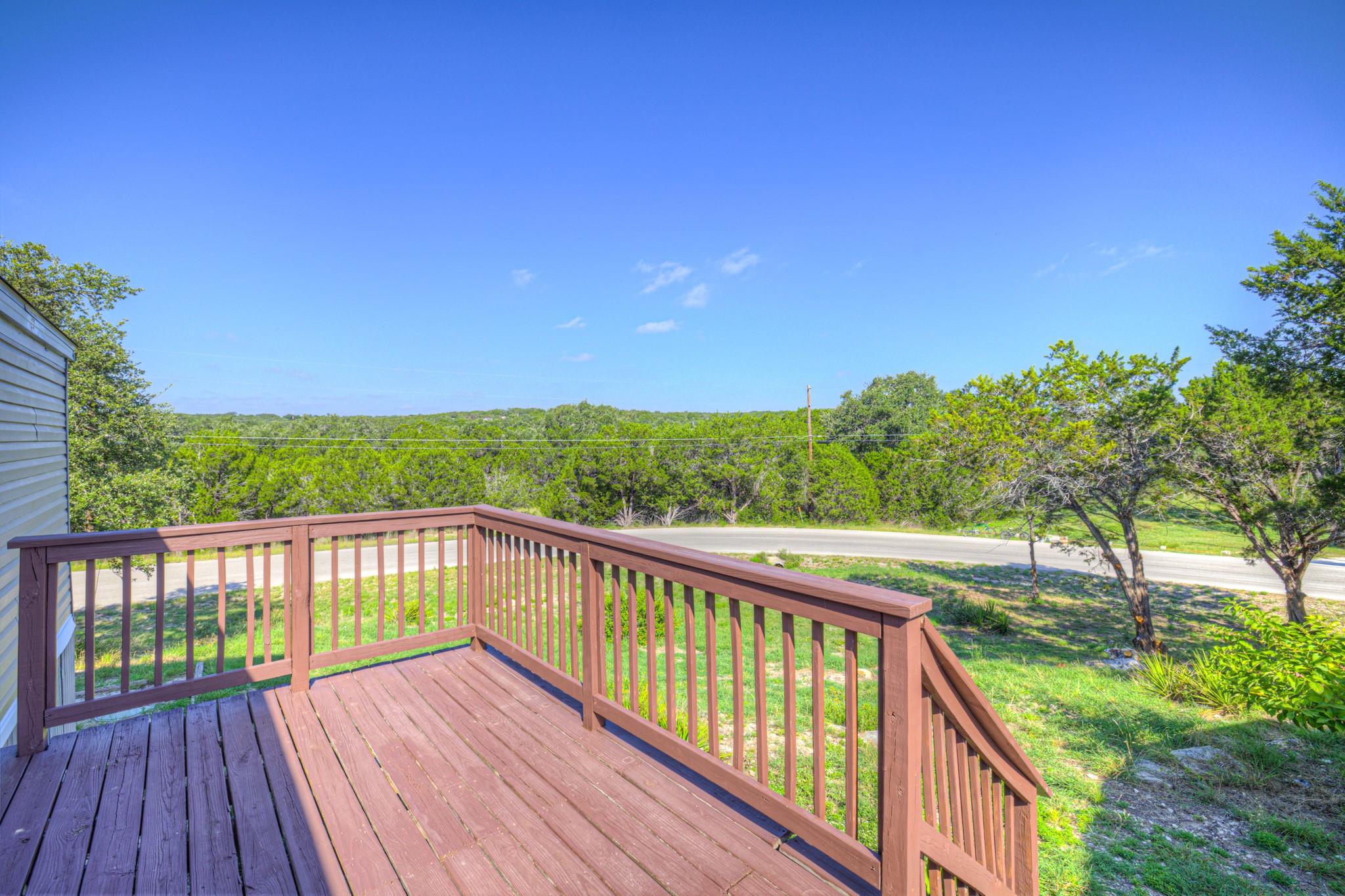 625 Cypress DR — photo 3