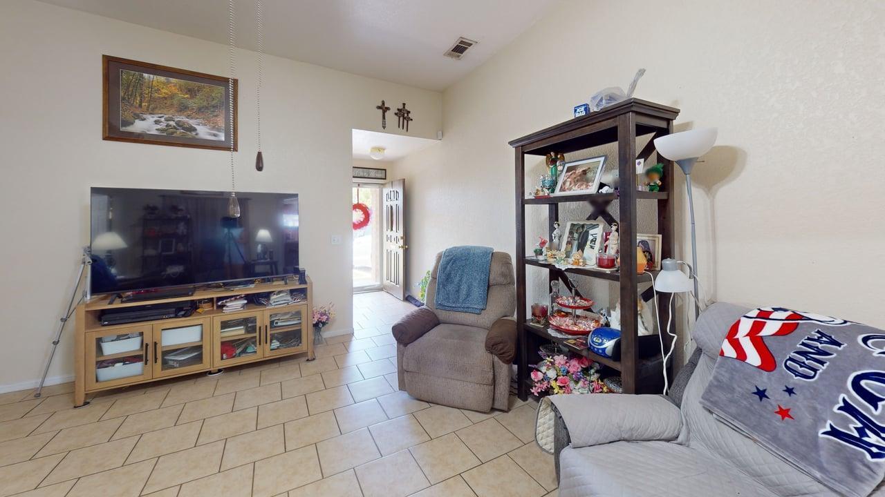 3302 Southhill DR — photo 4